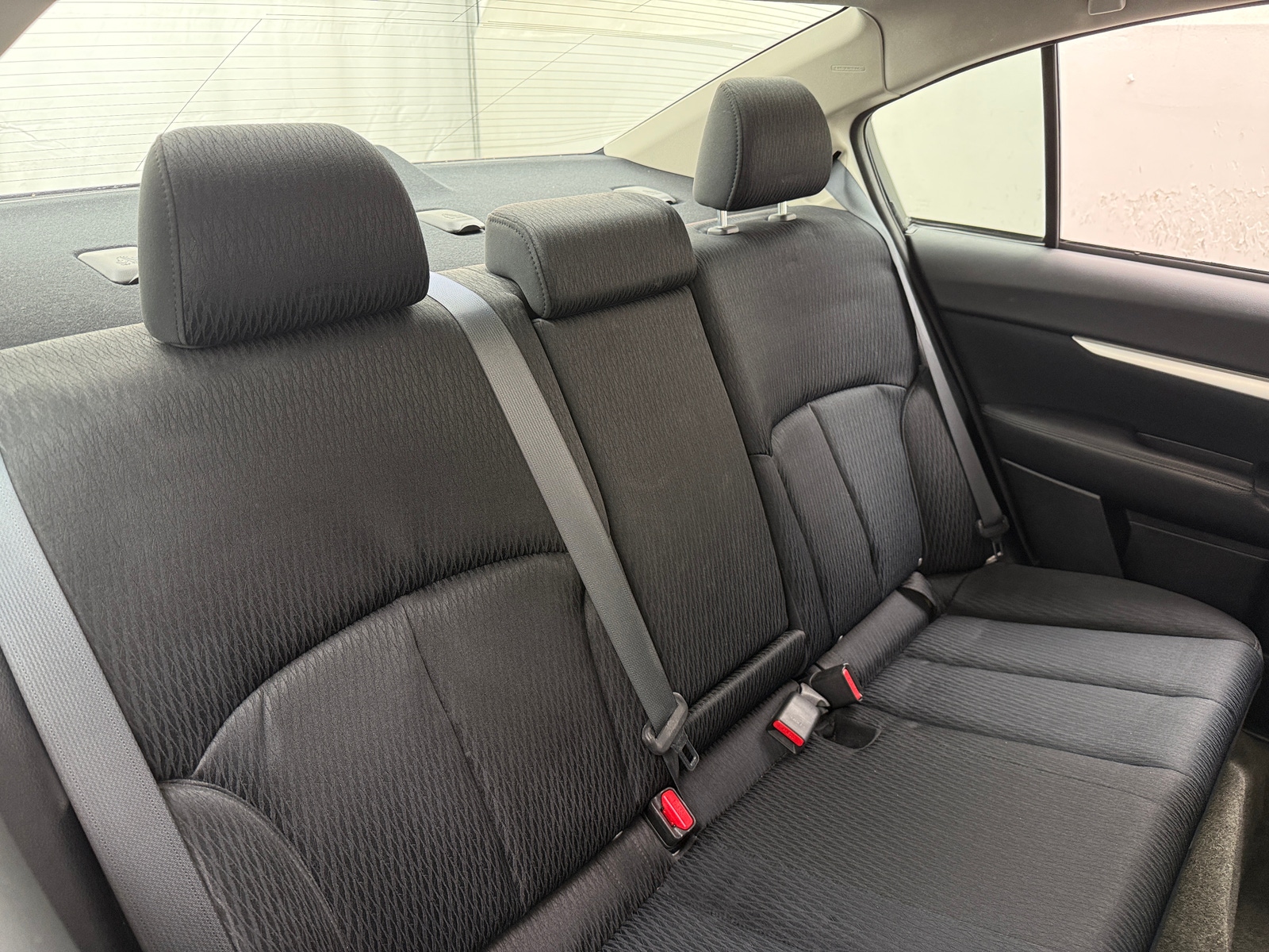 Thumbnail: 2012 Subaru Legacy - 6