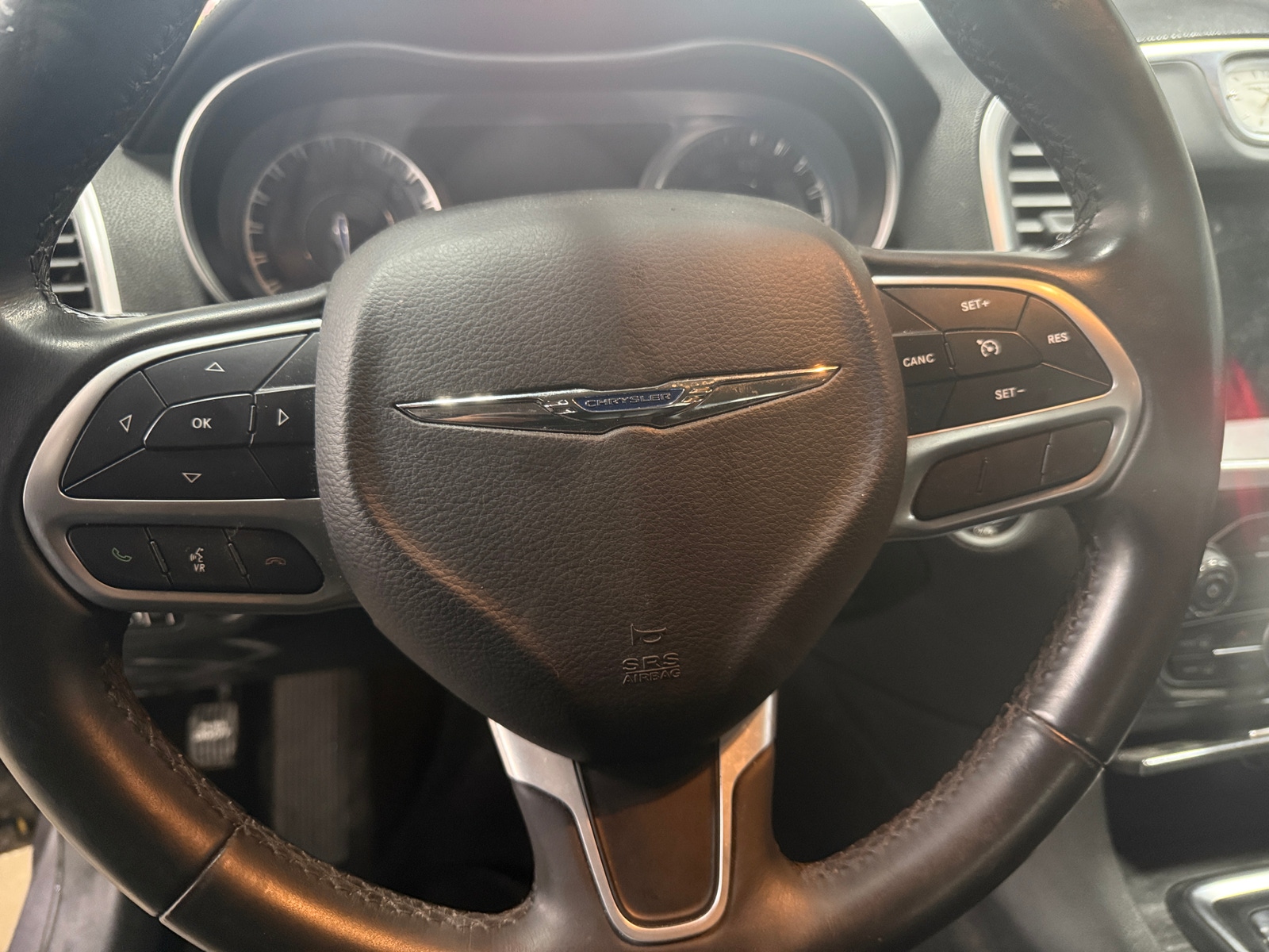 Thumbnail: 2018 Chrysler 300 - 5