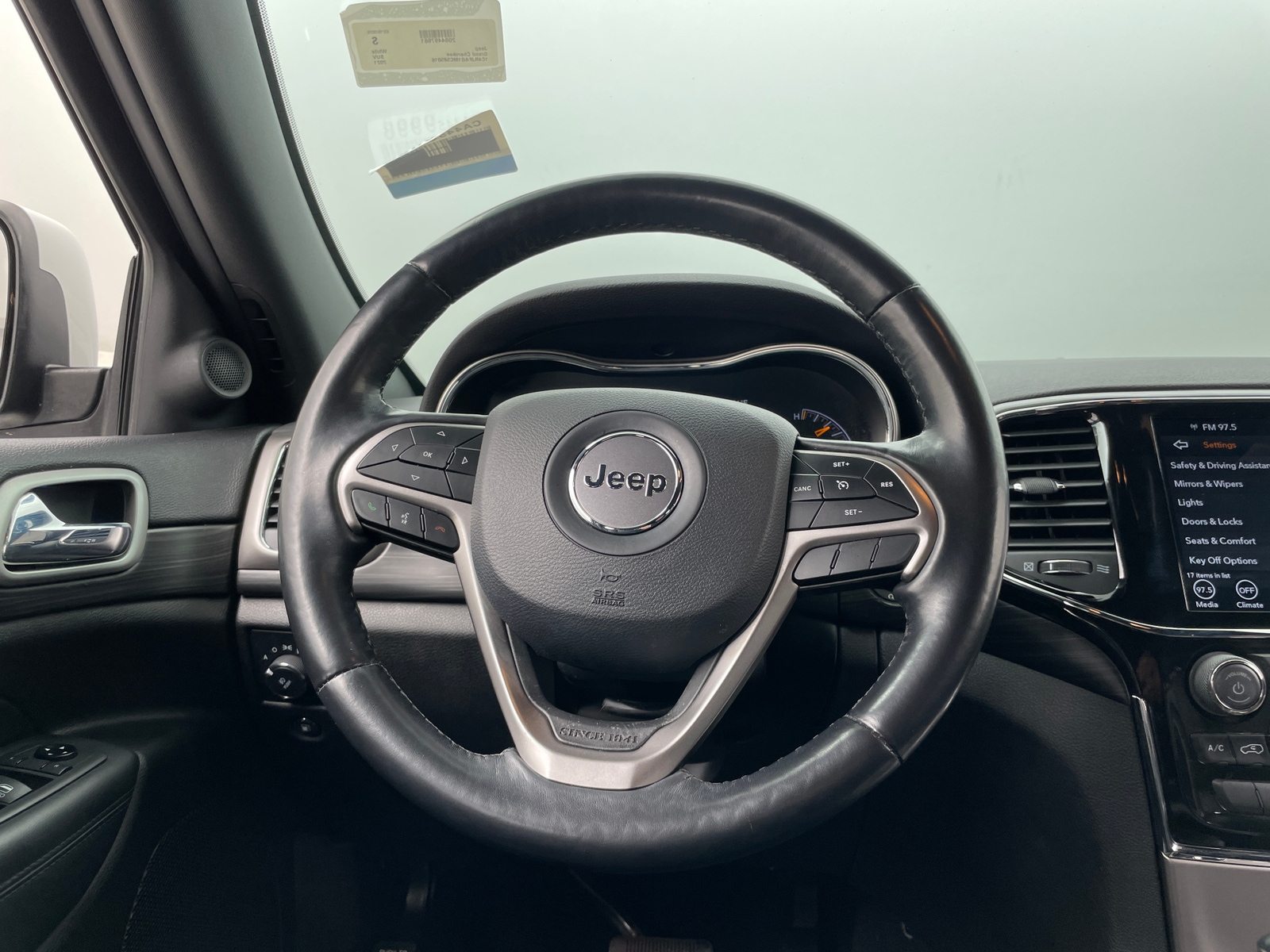 Thumbnail: 2021 Jeep Grand Cherokee - 5