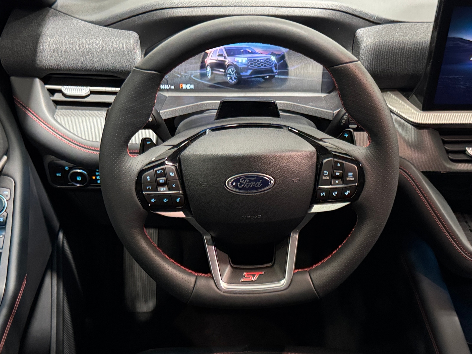 Thumbnail: 2025 Ford Explorer - 4