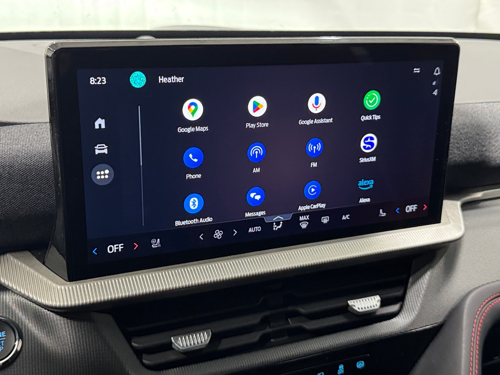 Thumbnail: 2025 Ford Explorer - 3