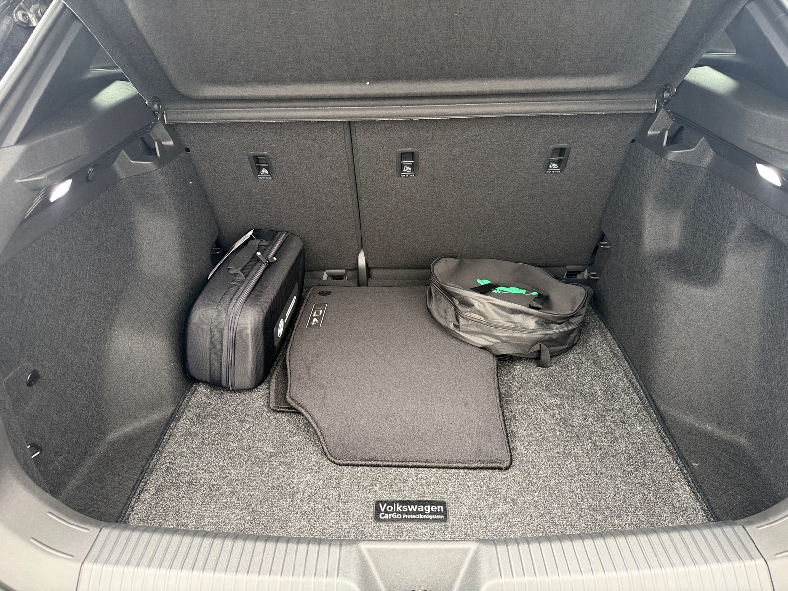 Thumbnail: 2025 Volkswagen ID.4 - 7