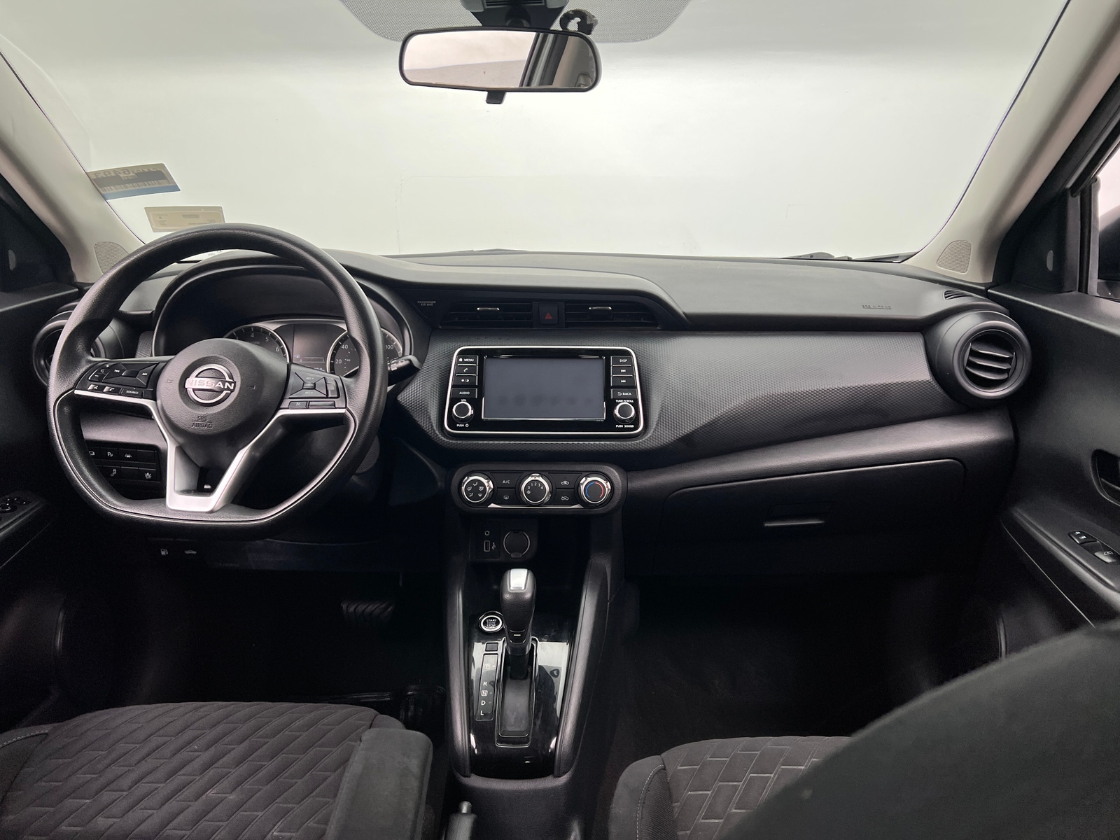 Thumbnail: 2022 Nissan Kicks - 3