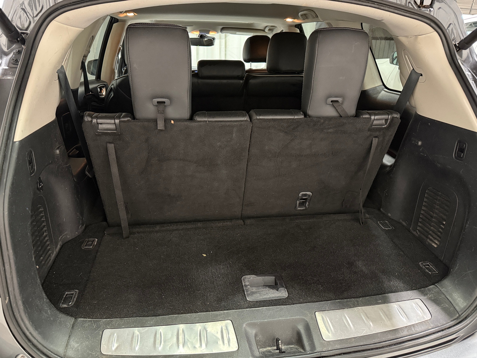 Thumbnail: 2019 INFINITI QX60 - 6