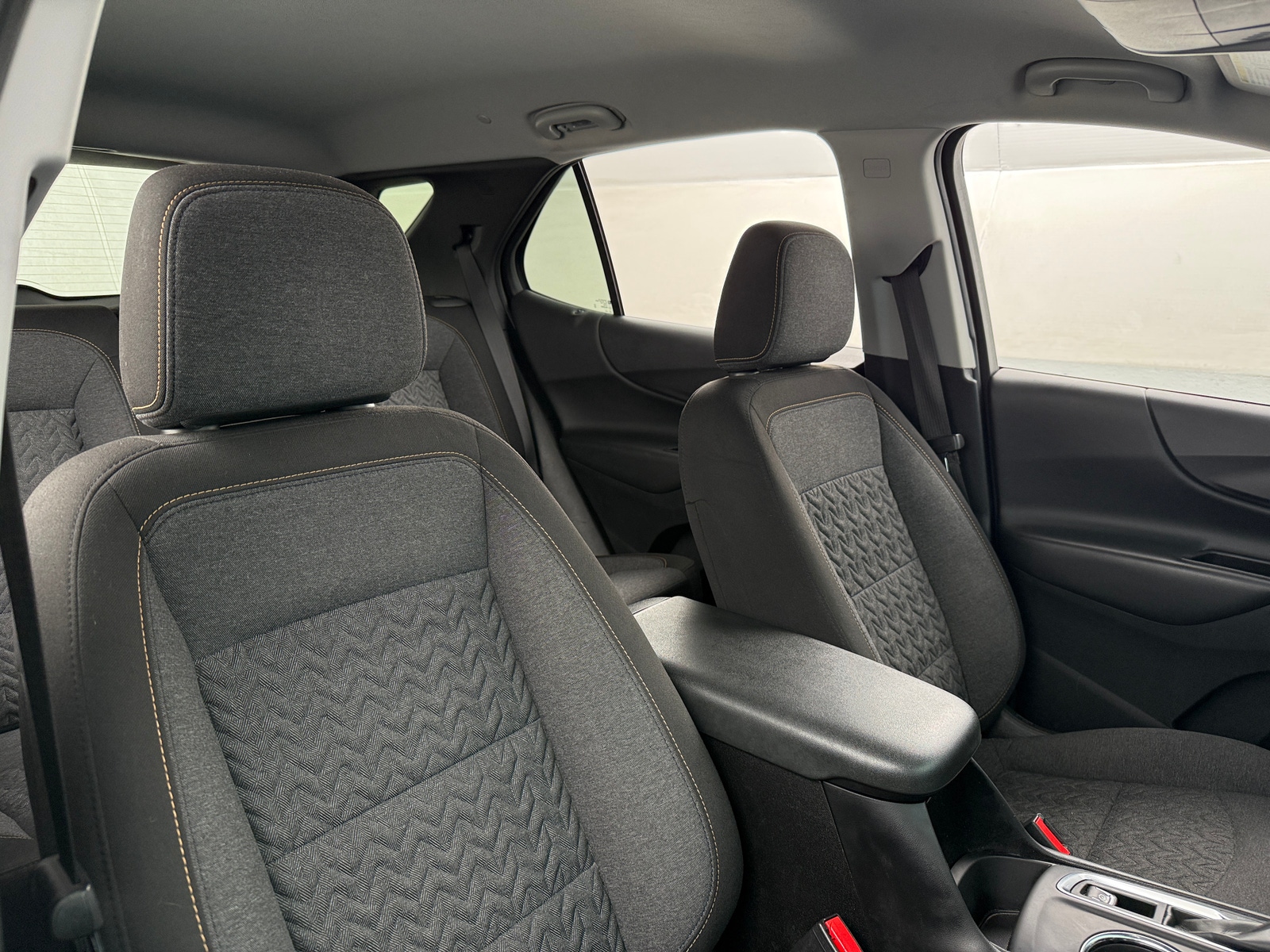 Thumbnail: 2022 Chevrolet Equinox - 2