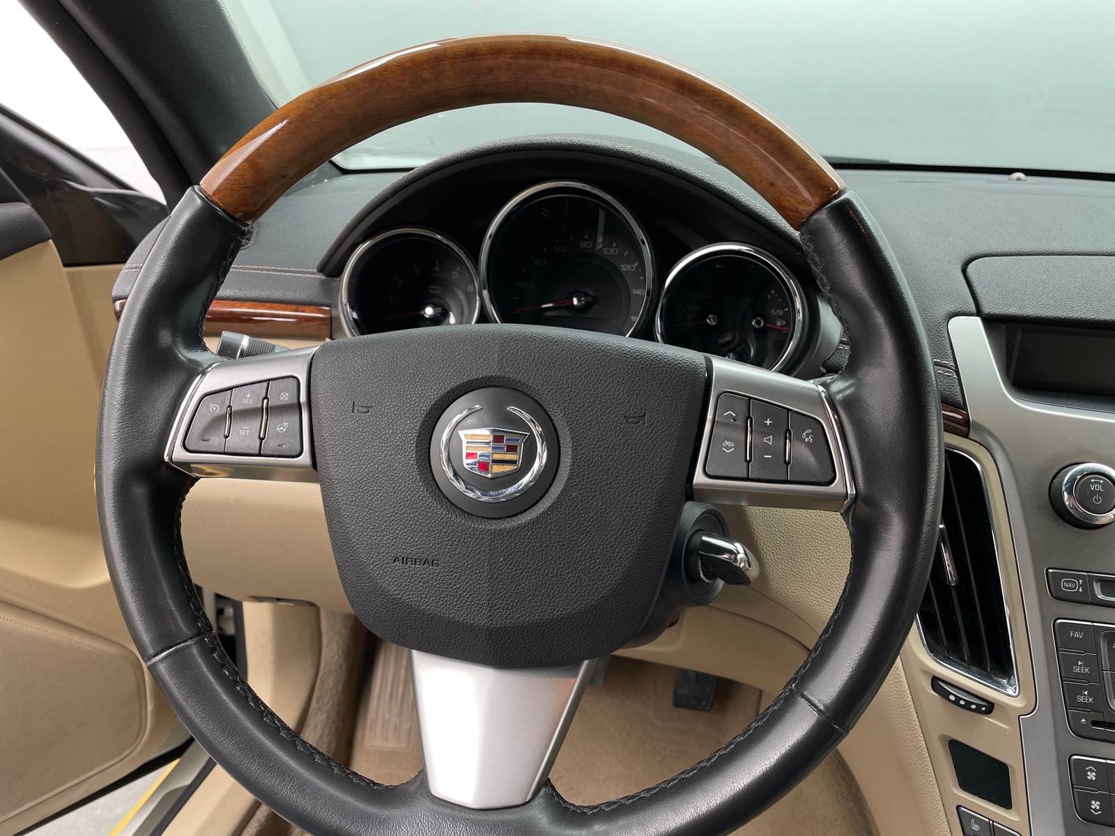 Thumbnail: 2011 Cadillac CTS - 4