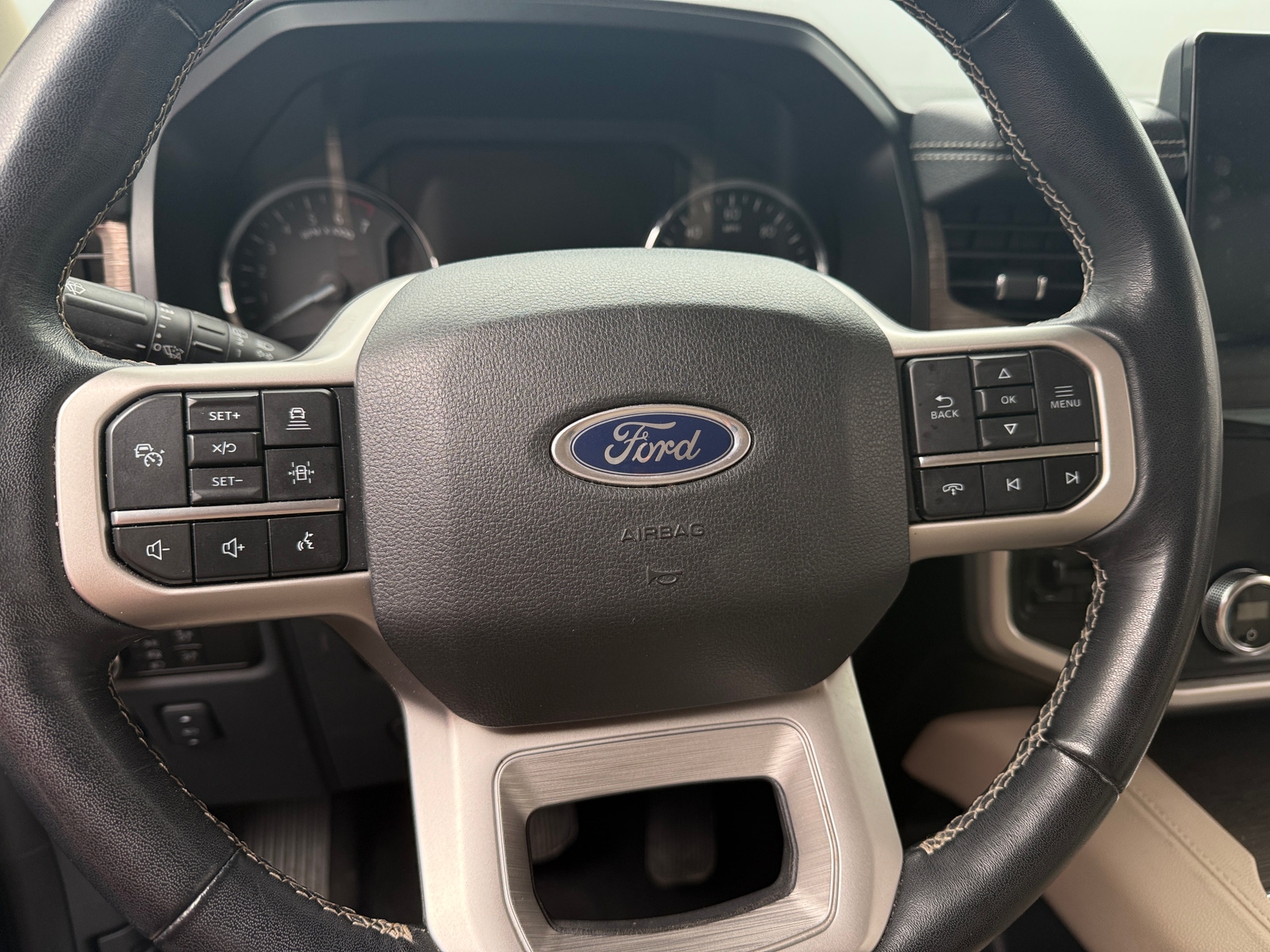 Thumbnail: 2023 Ford Expedition - 4