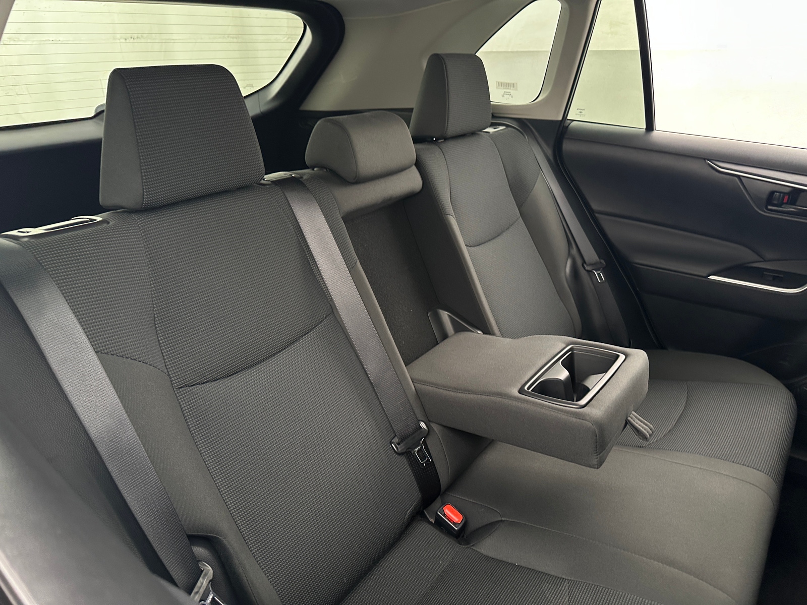 Thumbnail: 2025 Toyota RAV4 - 6