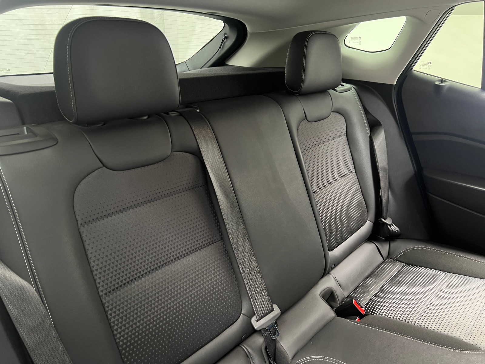 Thumbnail: 2025 Chevrolet Trax - 6