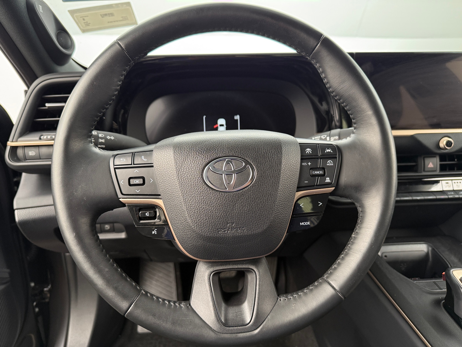 Thumbnail: 2023 Toyota Crown - 4