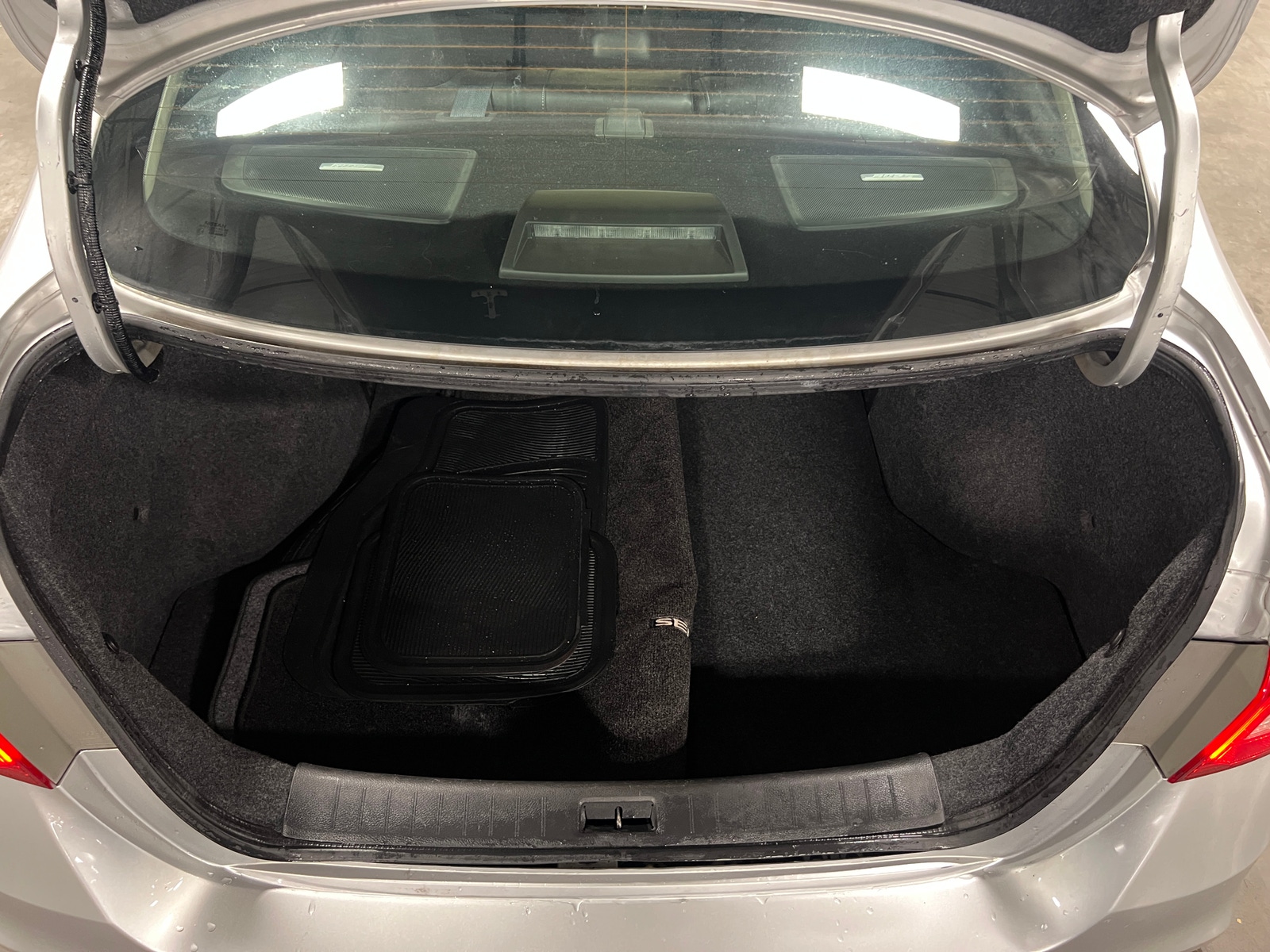 Thumbnail: 2018 Nissan Sentra - 6