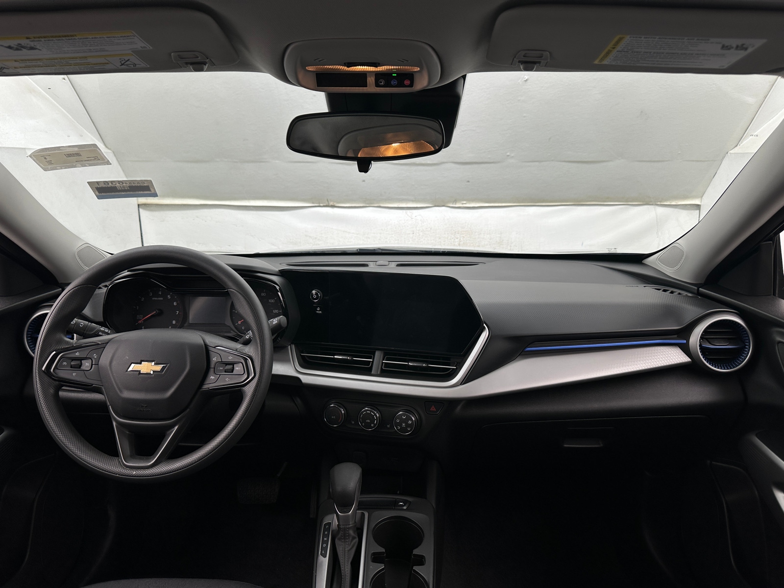 Thumbnail: 2024 Chevrolet Trax - 3