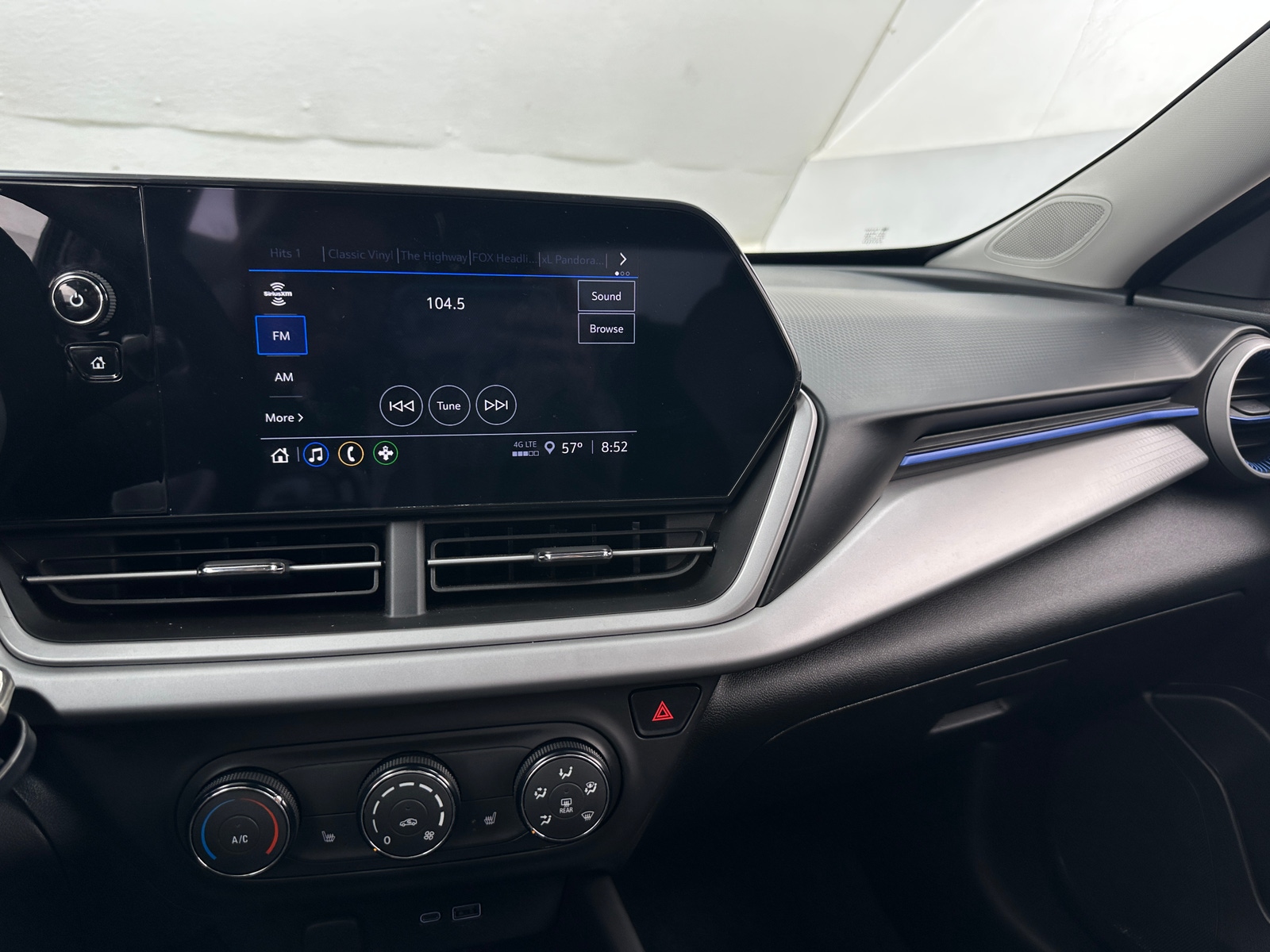 Thumbnail: 2024 Chevrolet Trax - 4