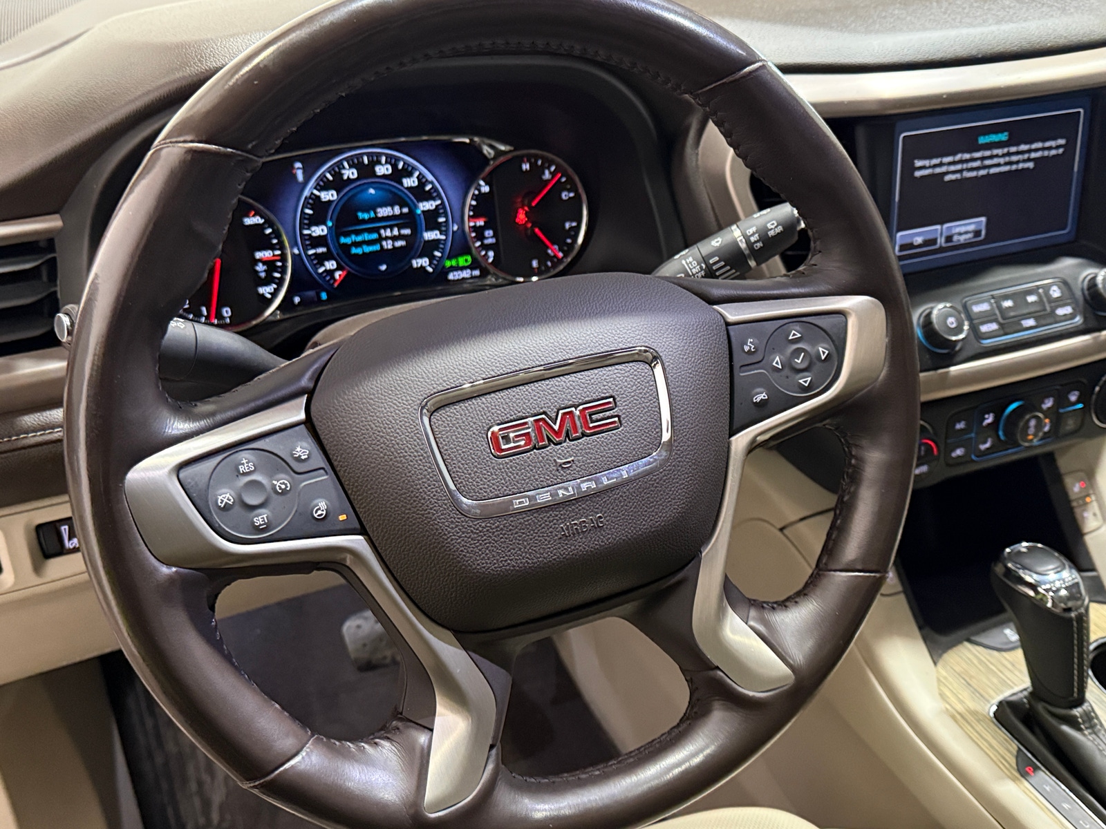 Thumbnail: 2018 GMC Acadia - 4