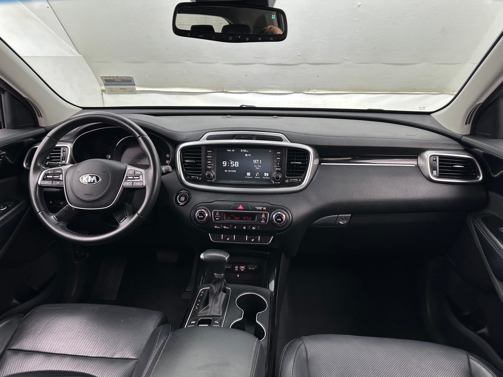 Thumbnail: 2020 Kia Sorento - 2