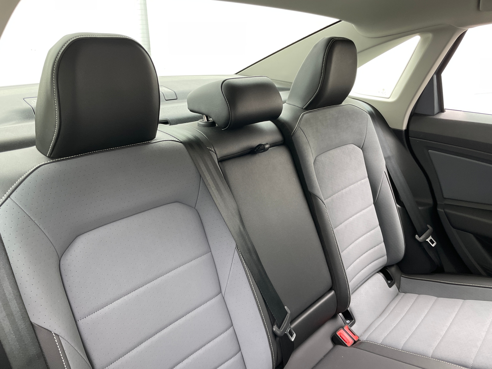 Thumbnail: 2025 Volkswagen Jetta - 5