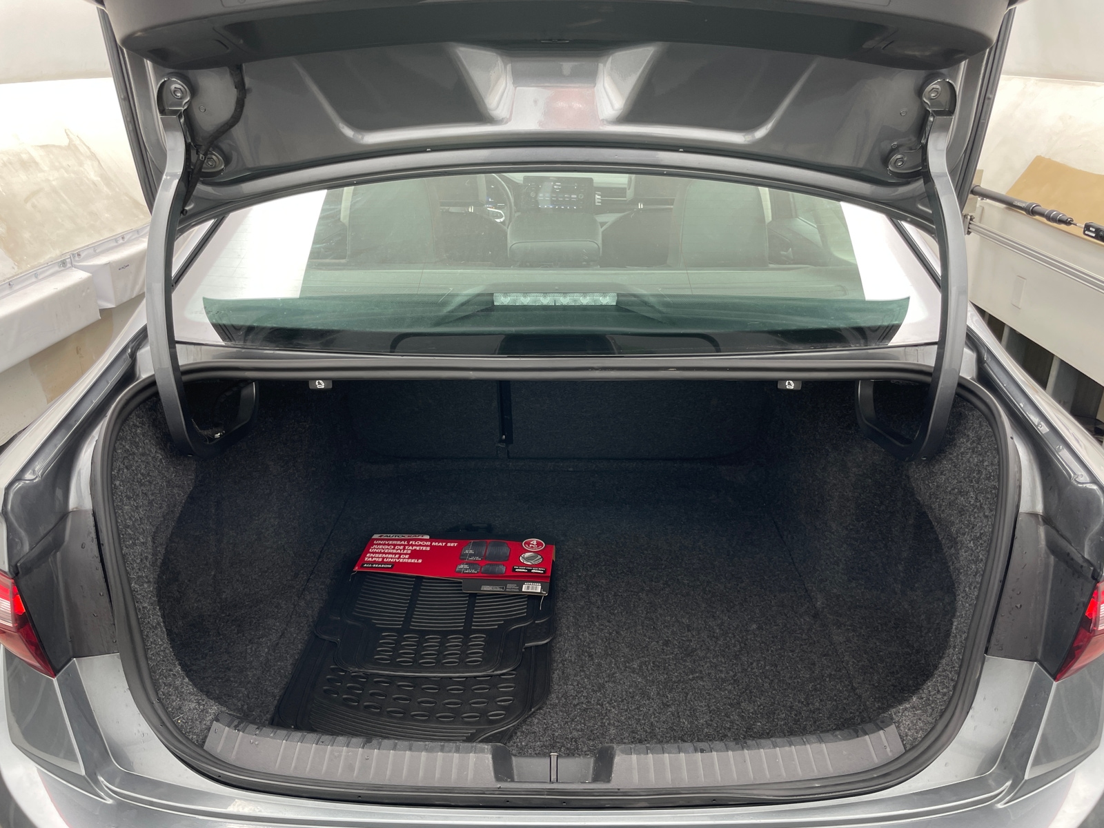 Thumbnail: 2025 Volkswagen Jetta - 6