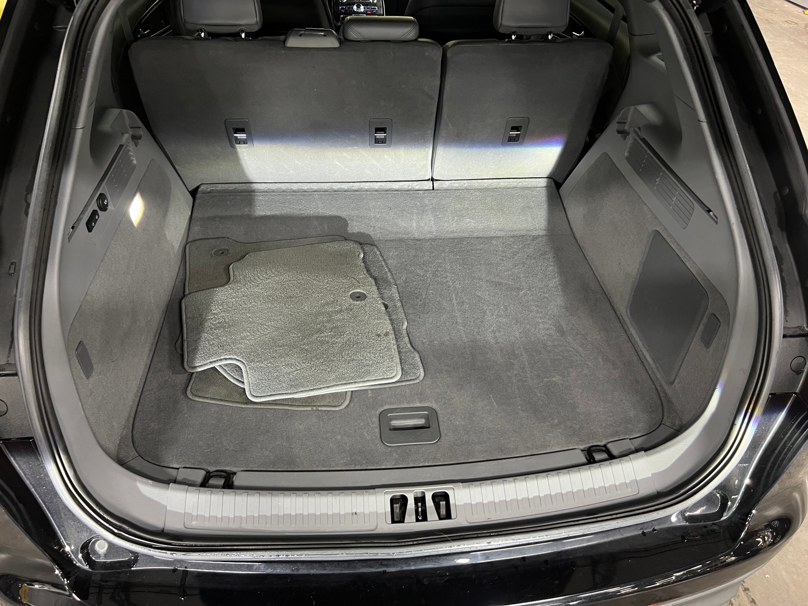 Thumbnail: 2021 Lincoln Nautilus - 6