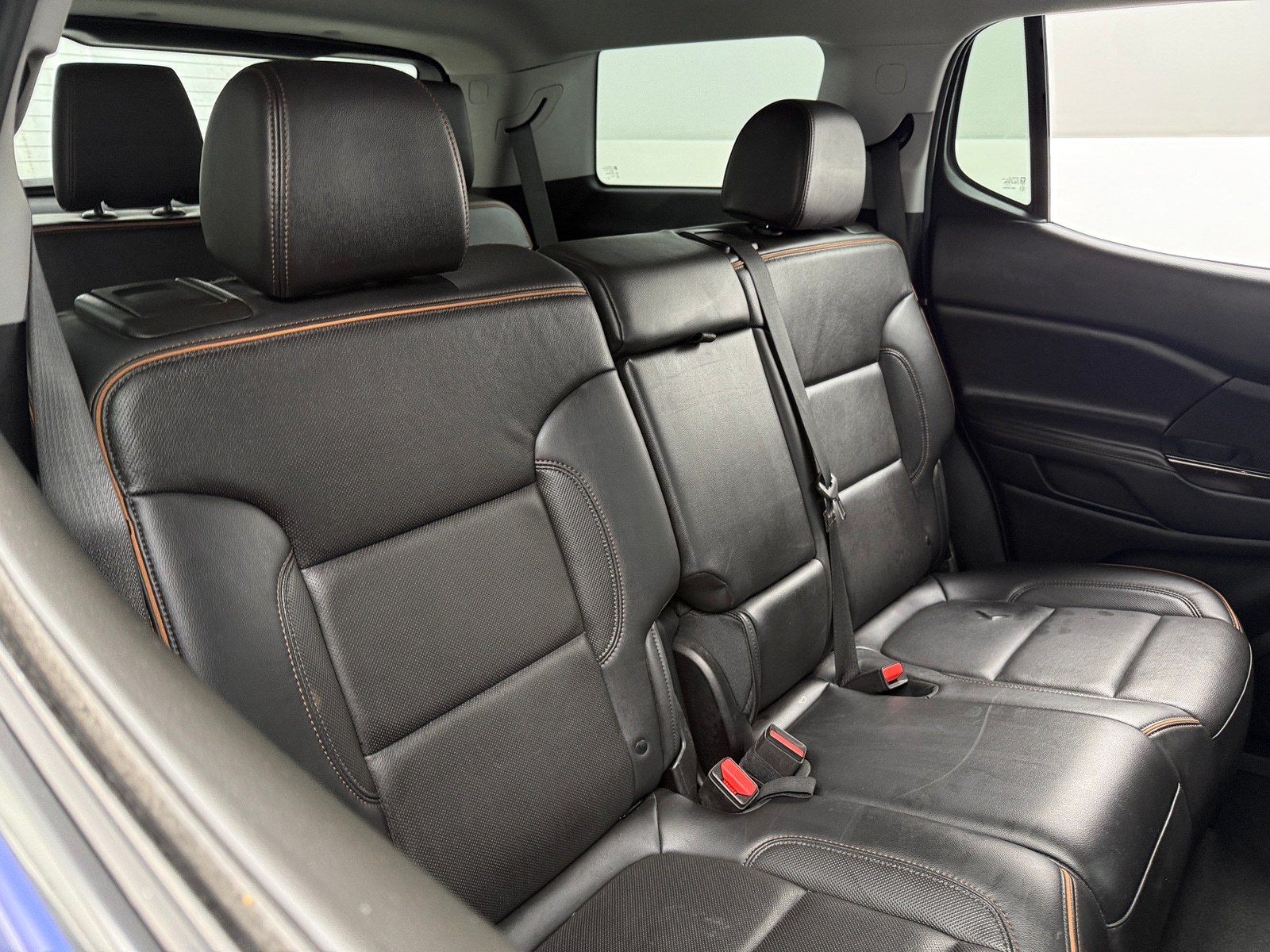 Thumbnail: 2023 GMC Acadia - 6