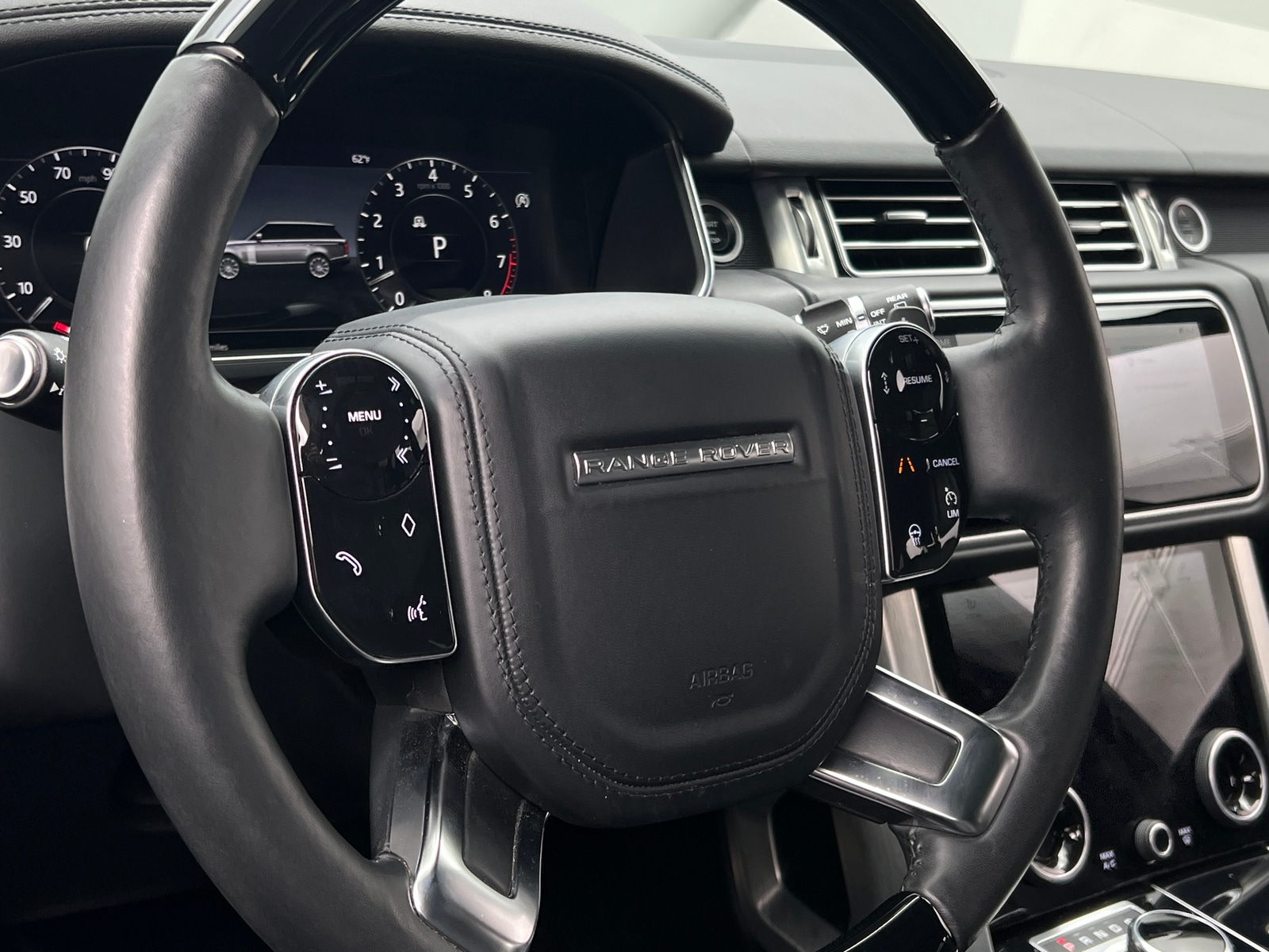 Thumbnail: 2021 Land Rover Range Rover - 4