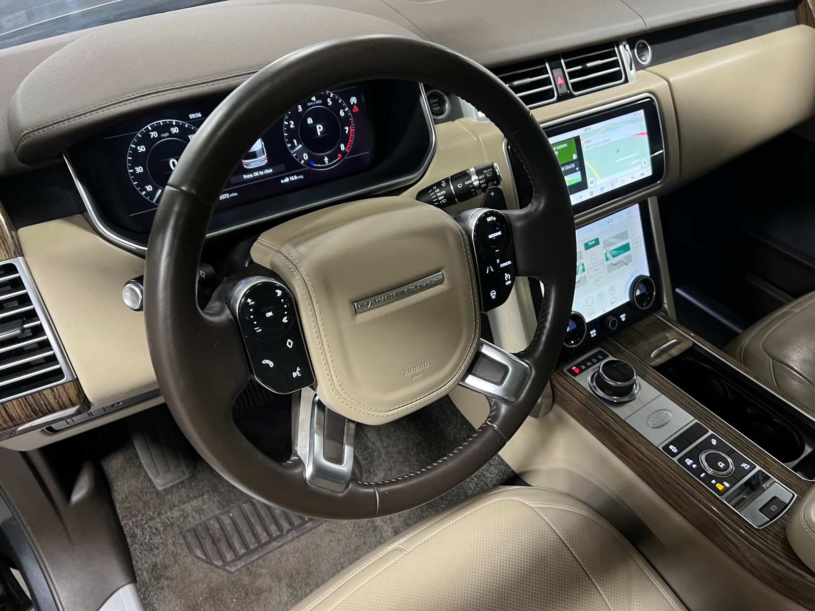 Thumbnail: 2019 Land Rover Range Rover - 4