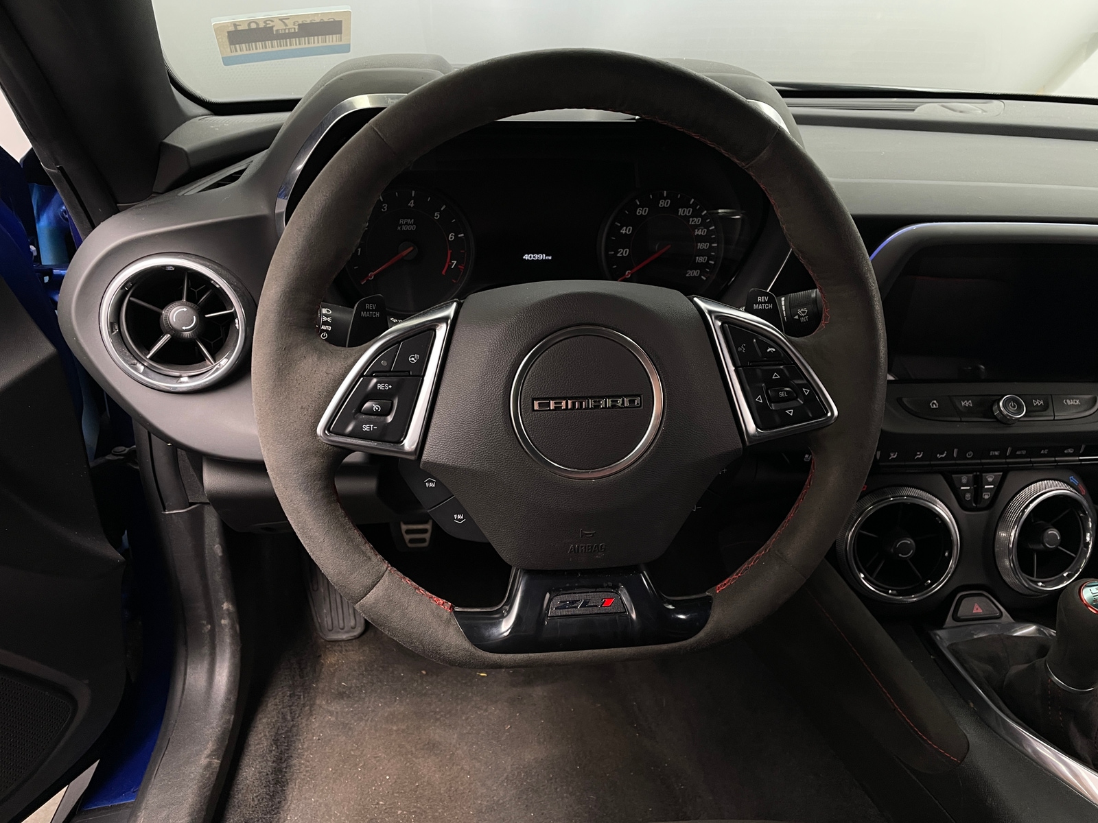 Thumbnail: 2018 Chevrolet Camaro - 3