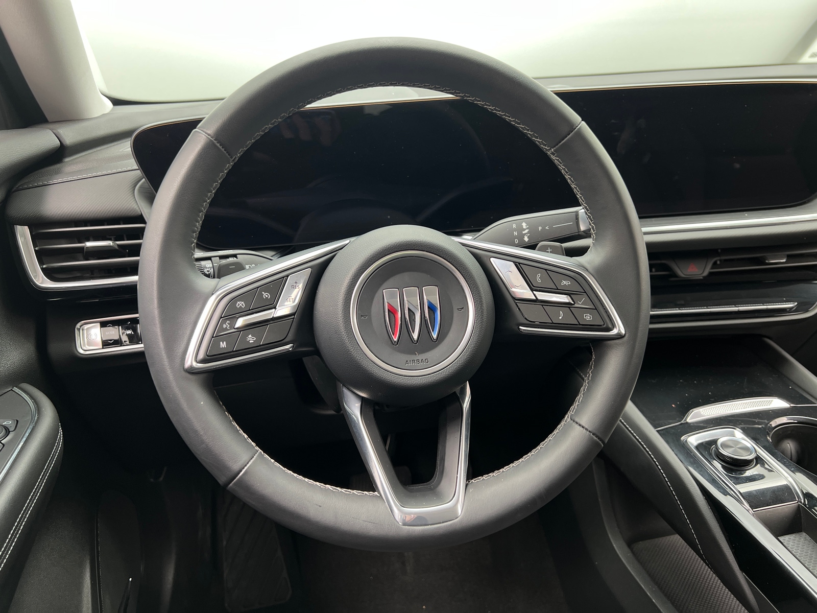 Thumbnail: 2025 Buick Envision - 4