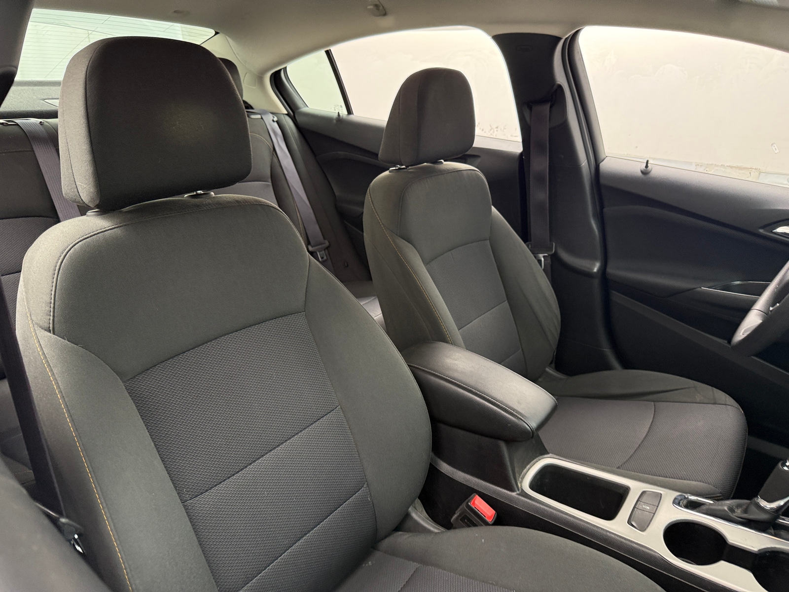 Thumbnail: 2017 Chevrolet Cruze - 2