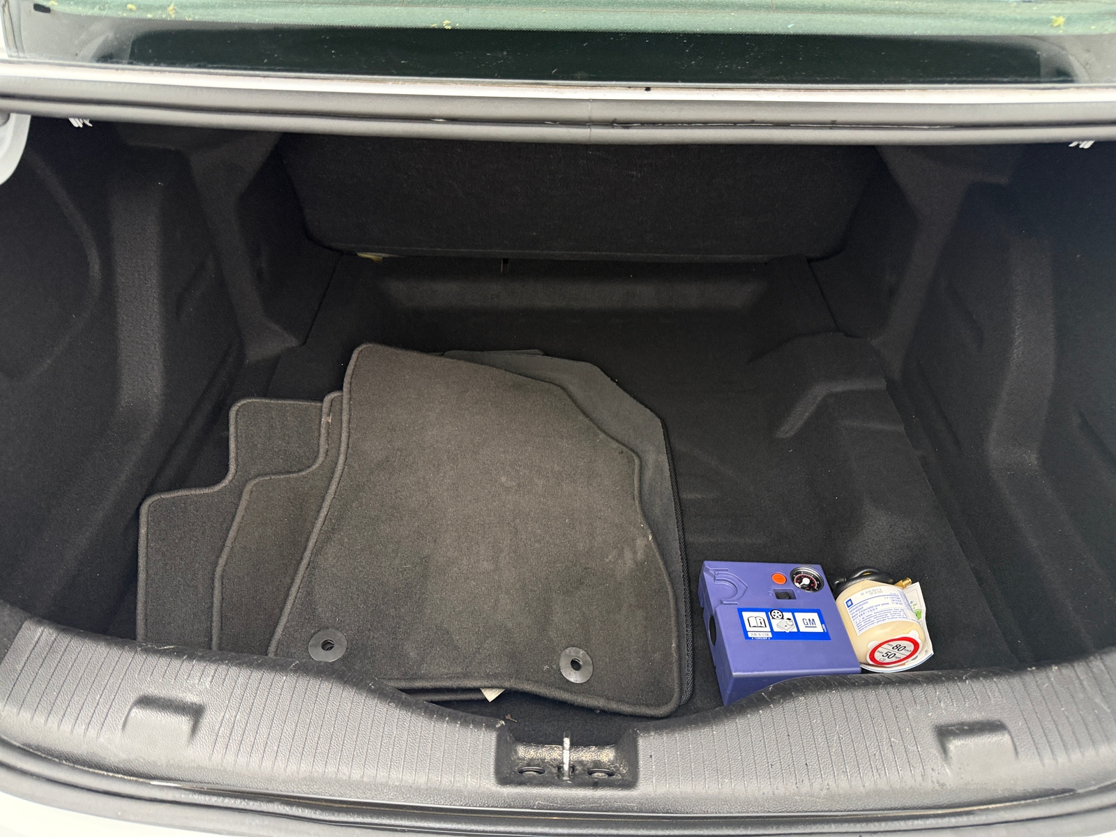 Thumbnail: 2017 Chevrolet Cruze - 6