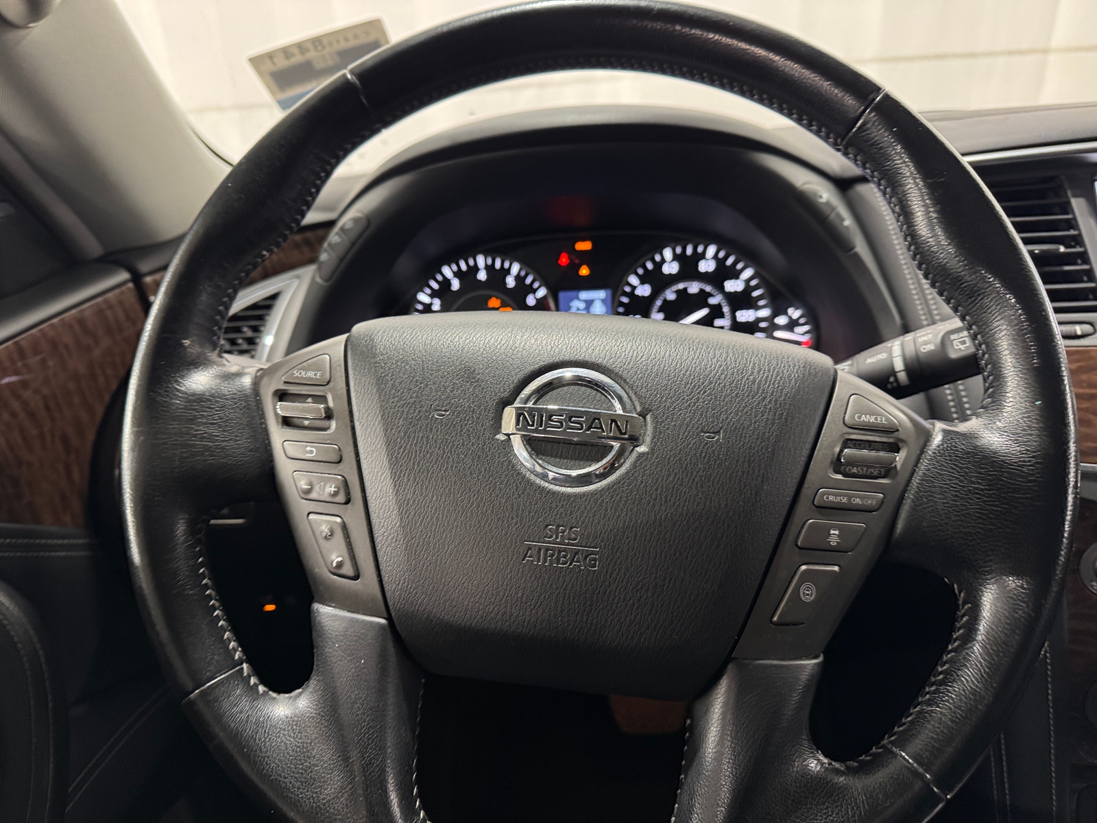 Thumbnail: 2020 Nissan Armada - 4