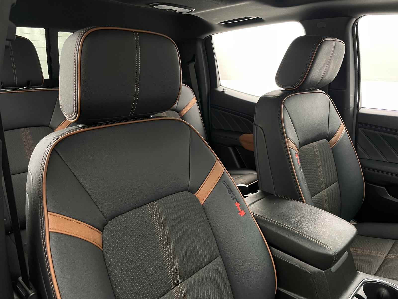 Thumbnail: 2024 GMC Canyon - 2