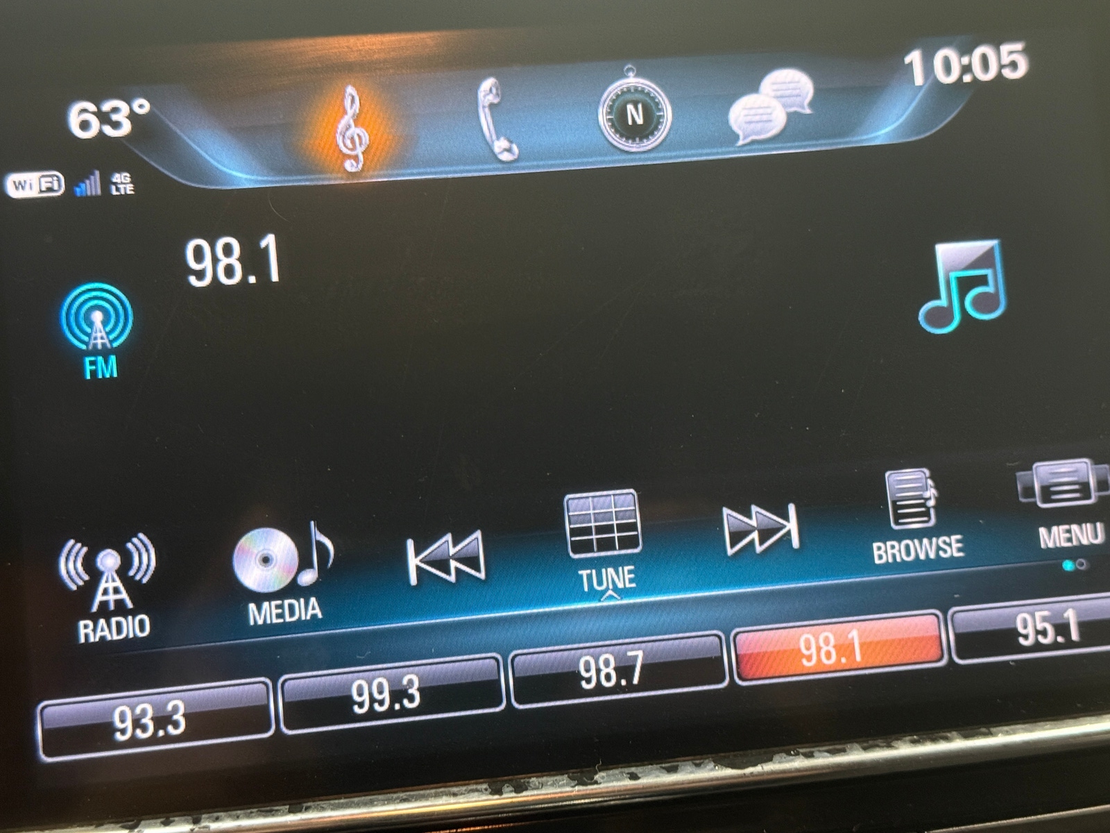 Thumbnail: 2017 Buick Encore - 3