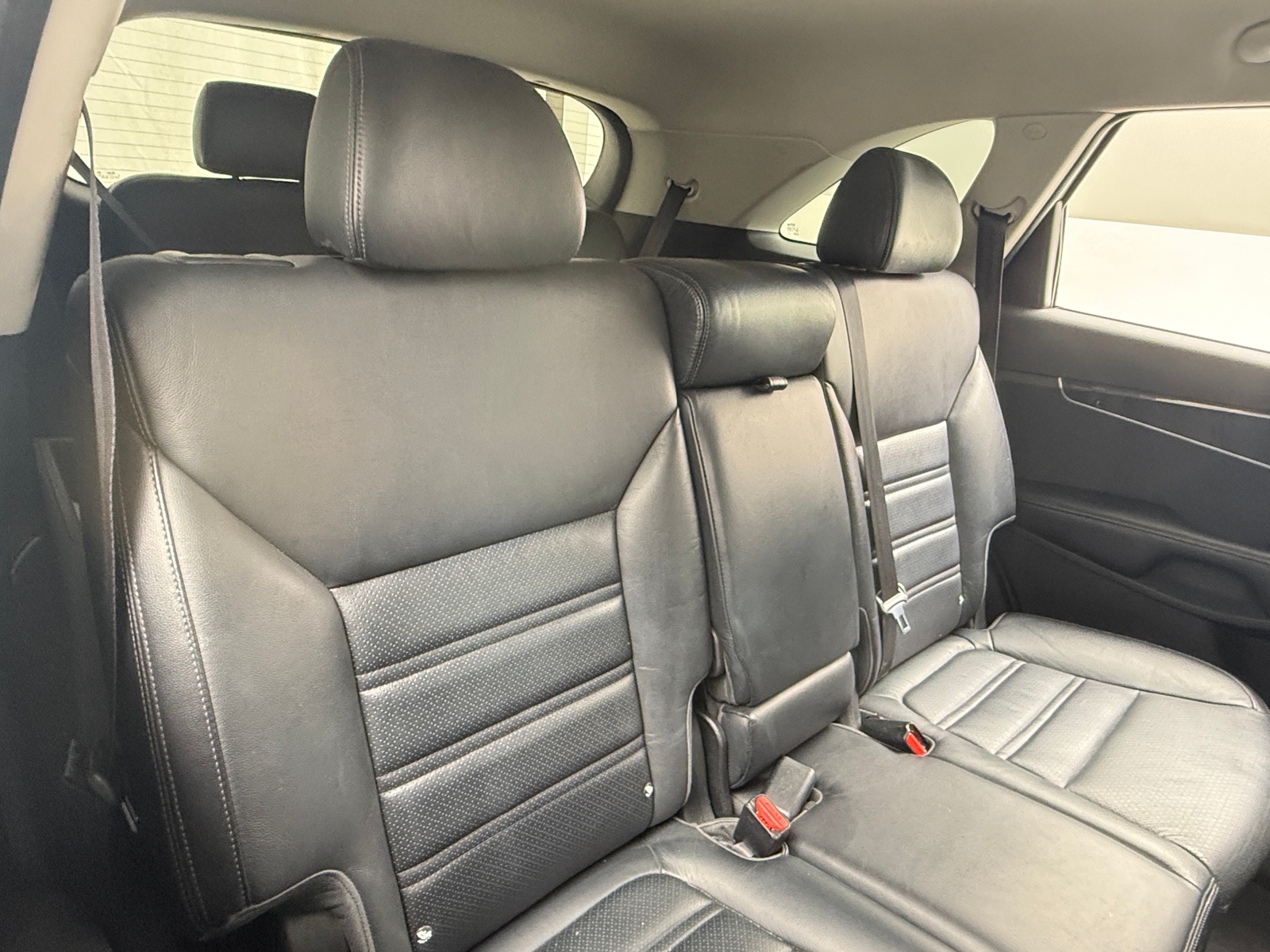 Thumbnail: 2016 Kia Sorento - 5