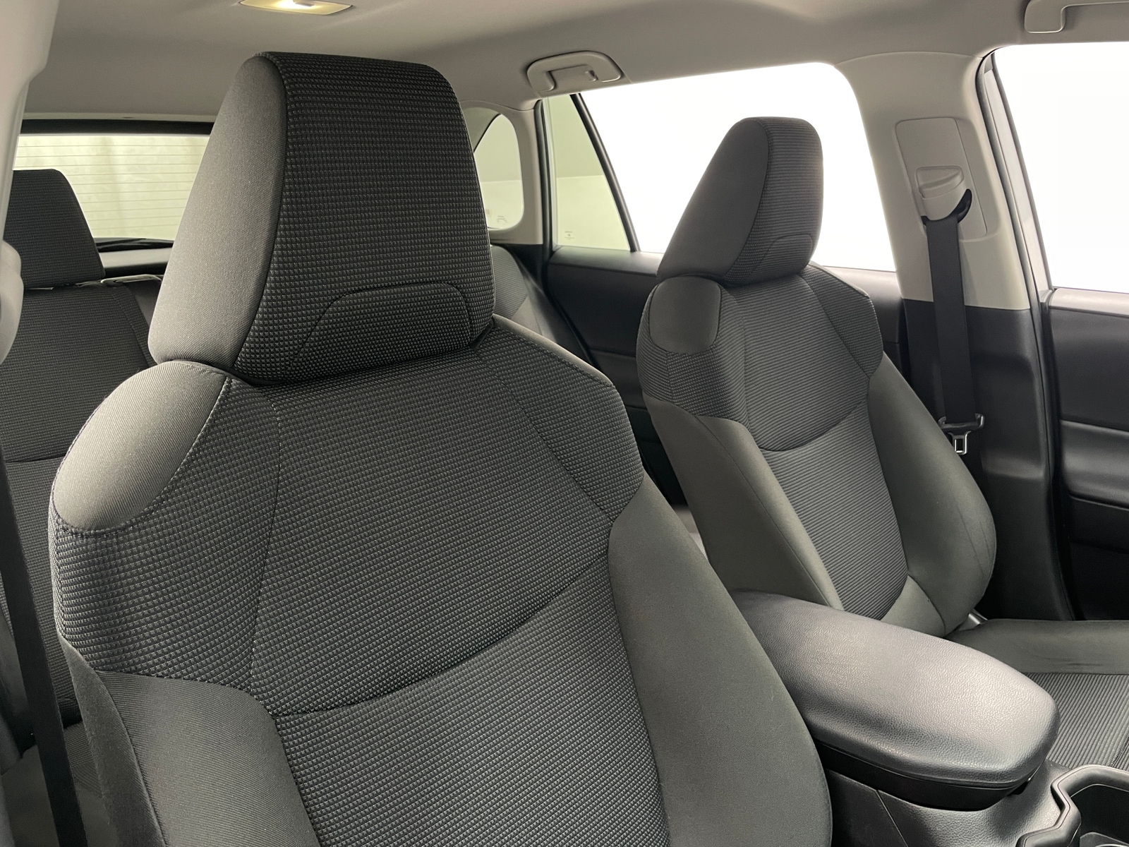 Thumbnail: 2024 Toyota RAV4 - 2