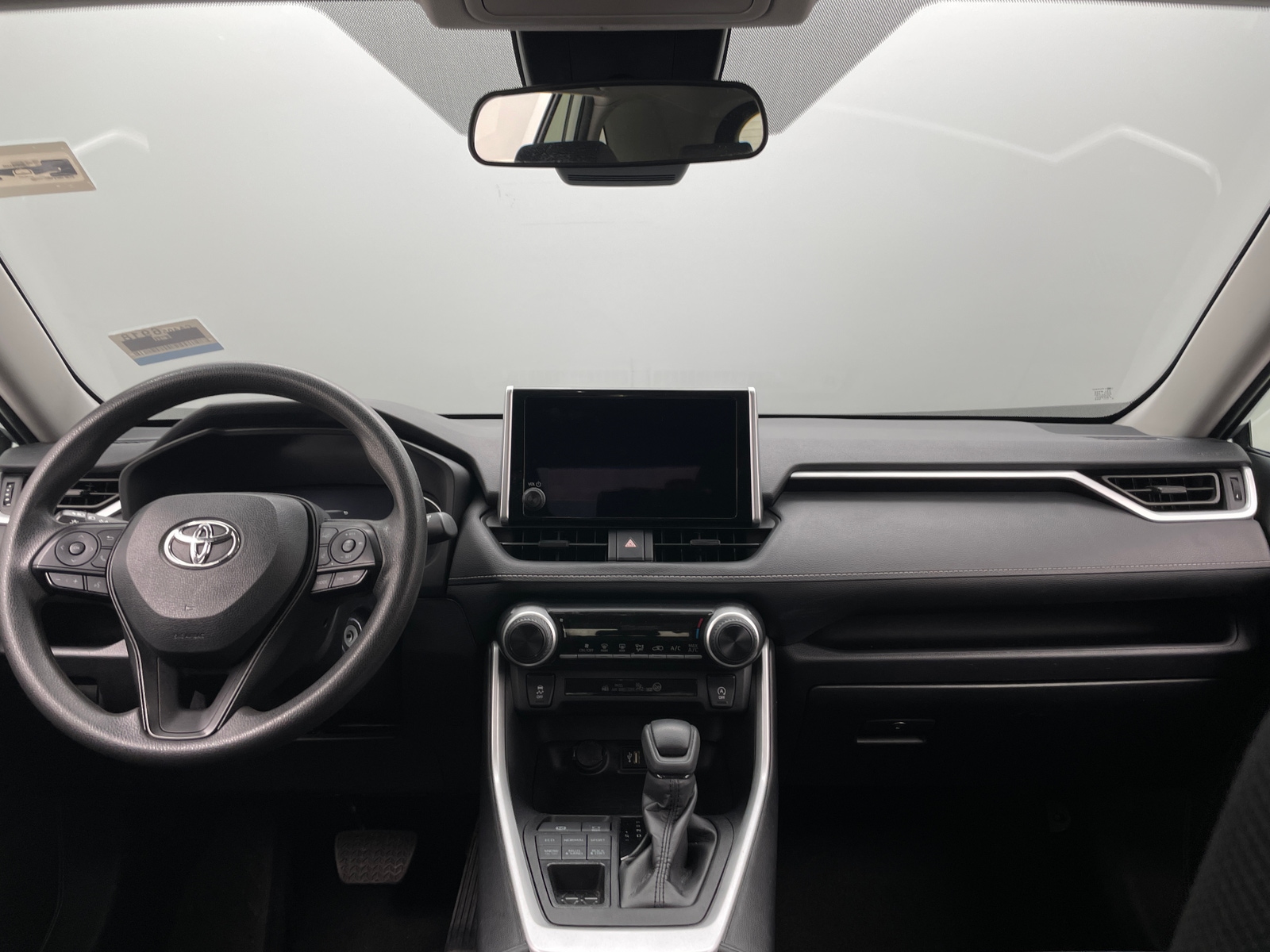 Thumbnail: 2024 Toyota RAV4 - 3