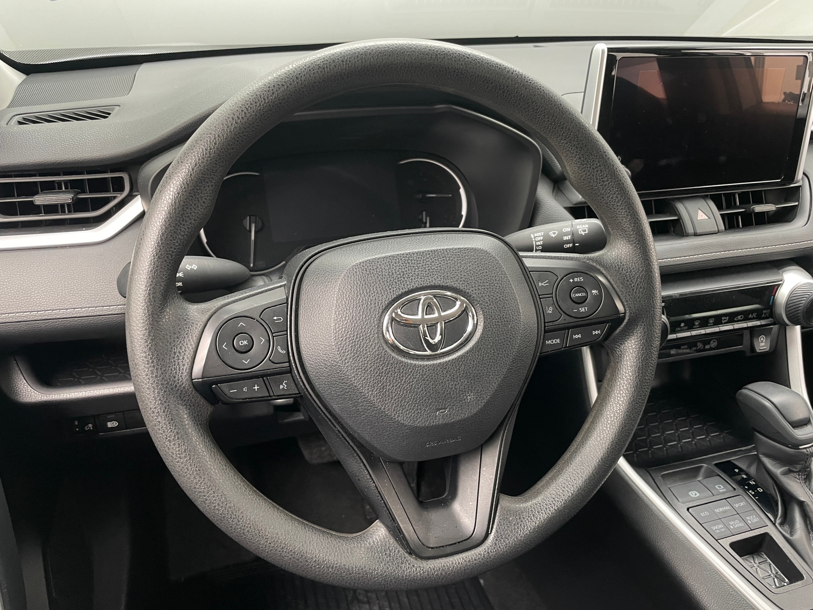 Thumbnail: 2024 Toyota RAV4 - 5