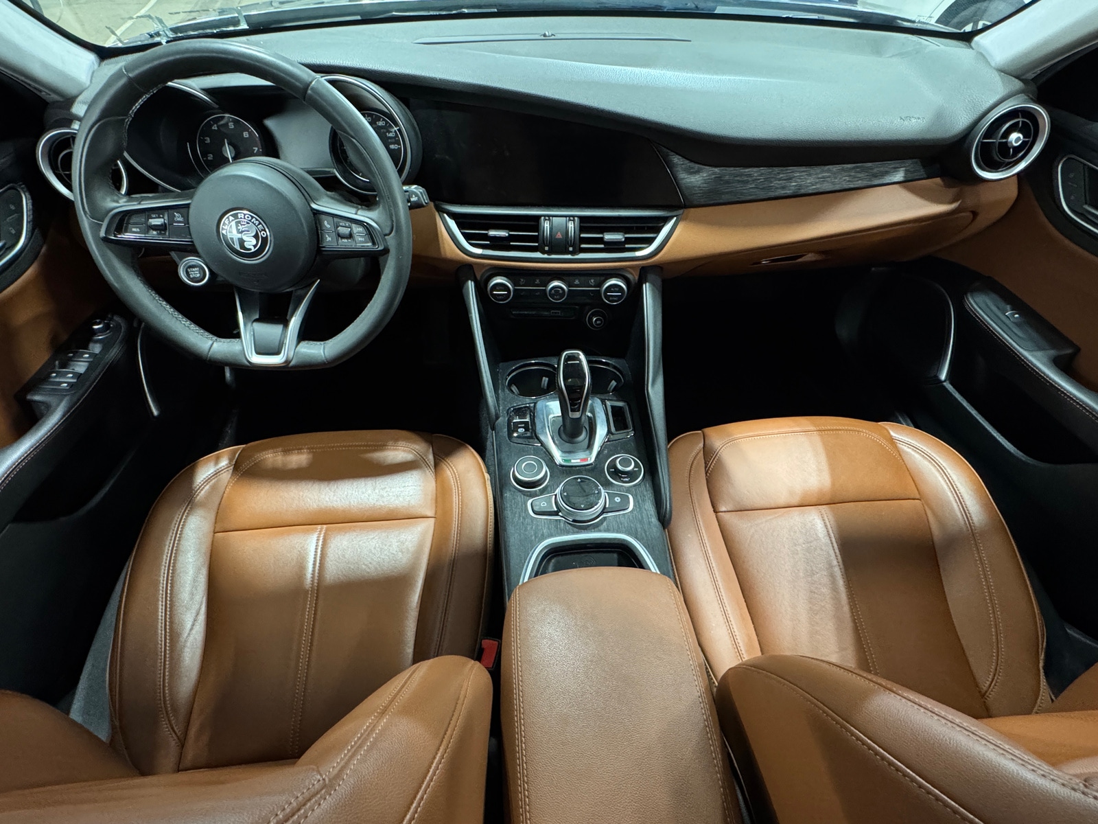 Thumbnail: 2020 Alfa Romeo Giulia - 2