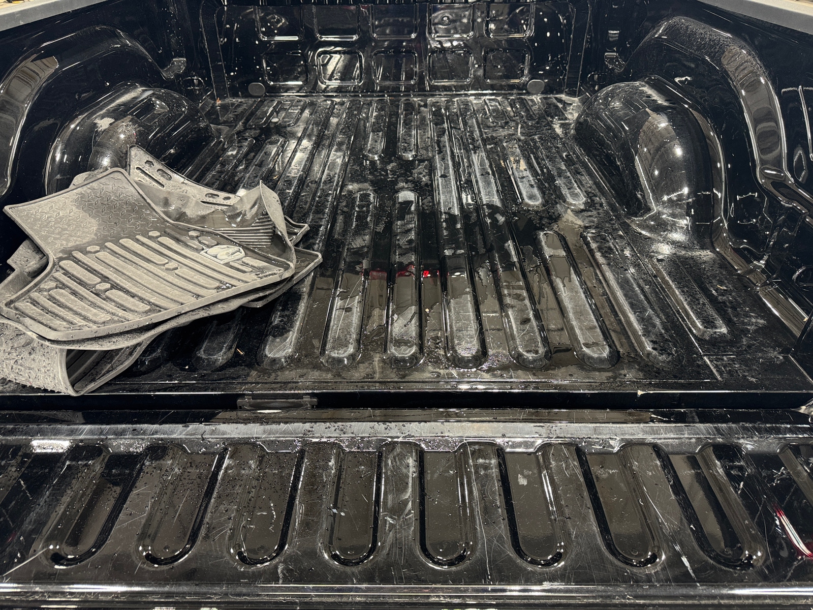 Thumbnail: 2023 RAM 1500 Classic - 7