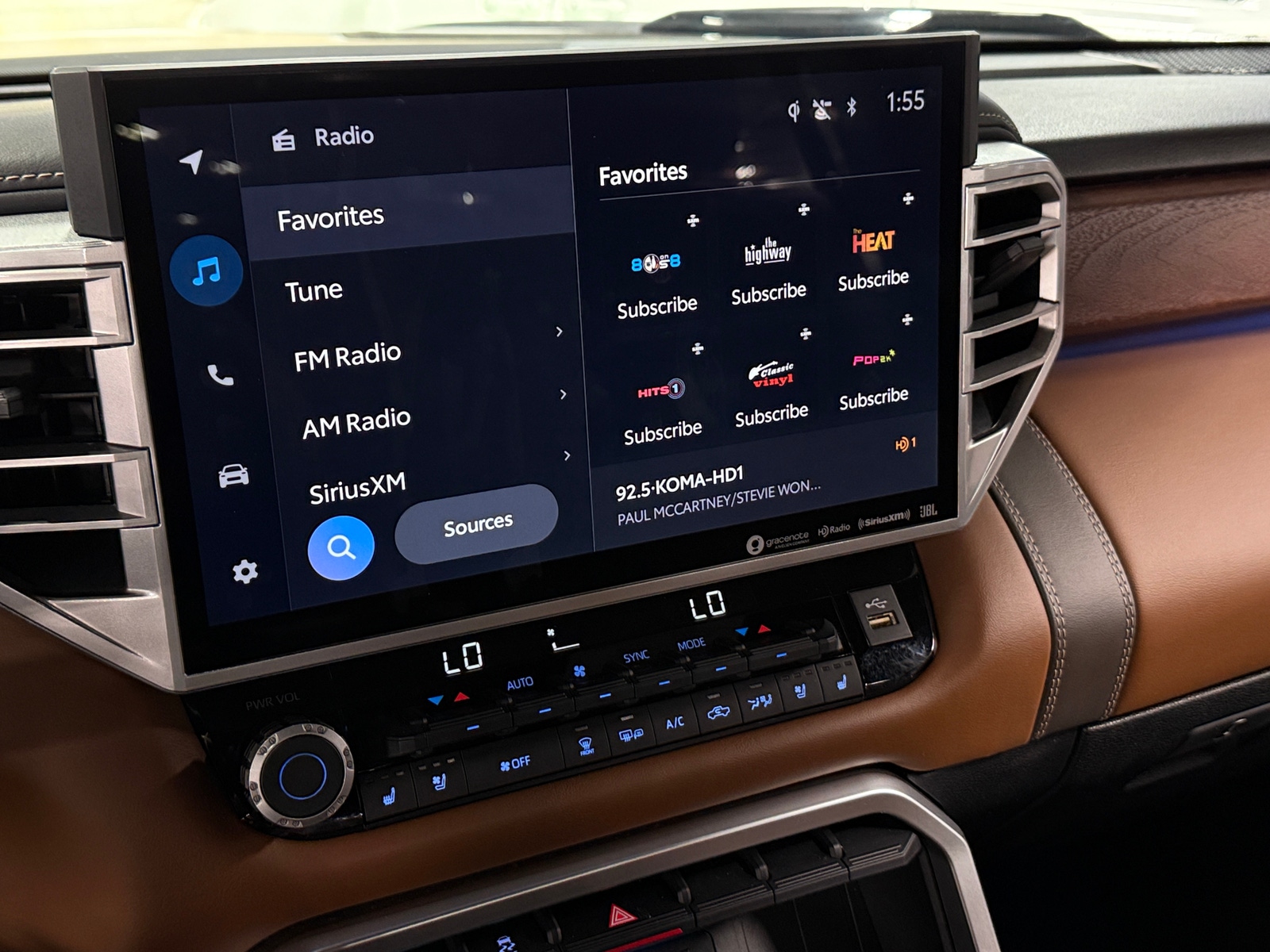 Thumbnail: 2023 Toyota Tundra - 3