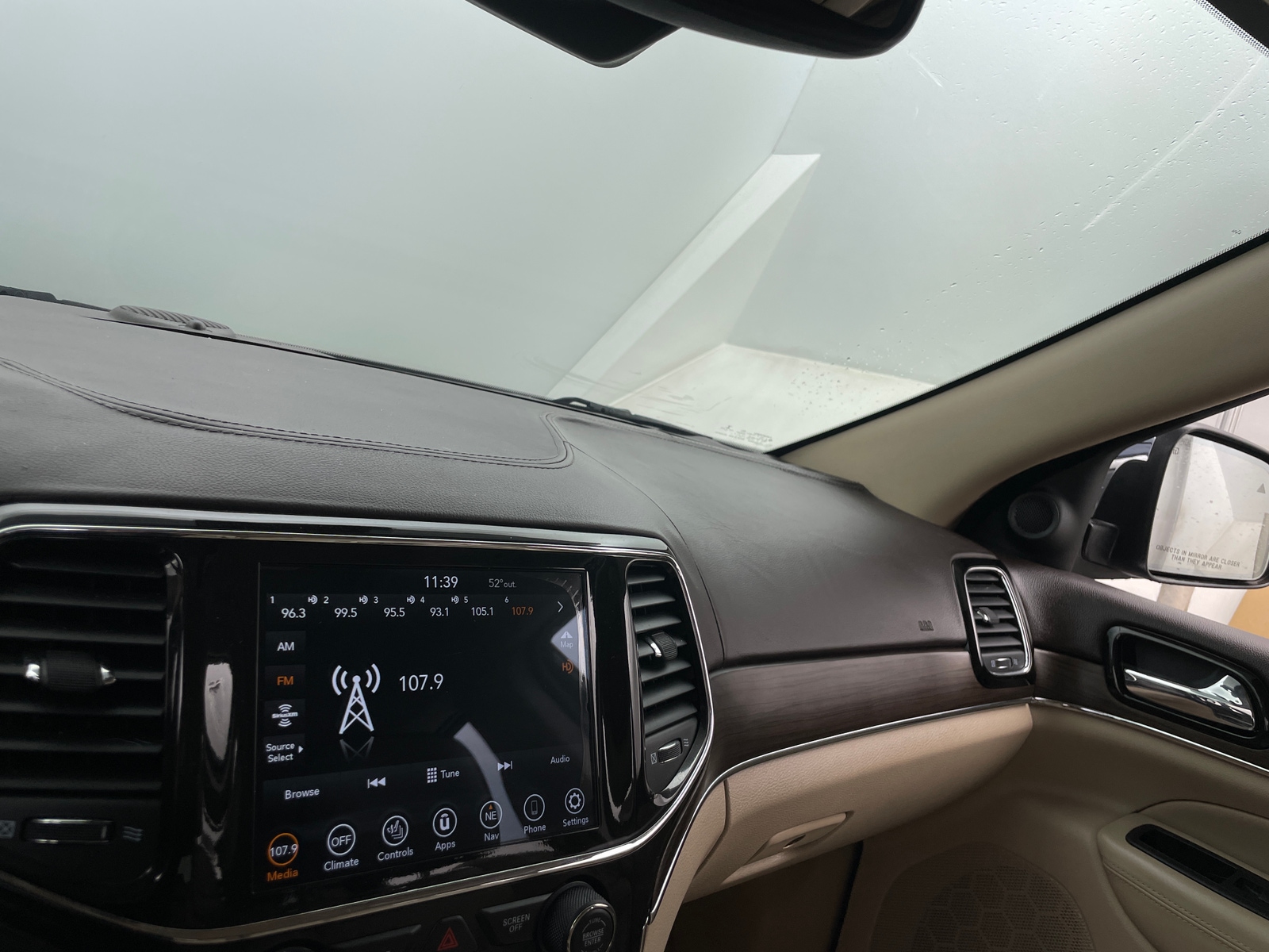 Thumbnail: 2021 Jeep Grand Cherokee - 3