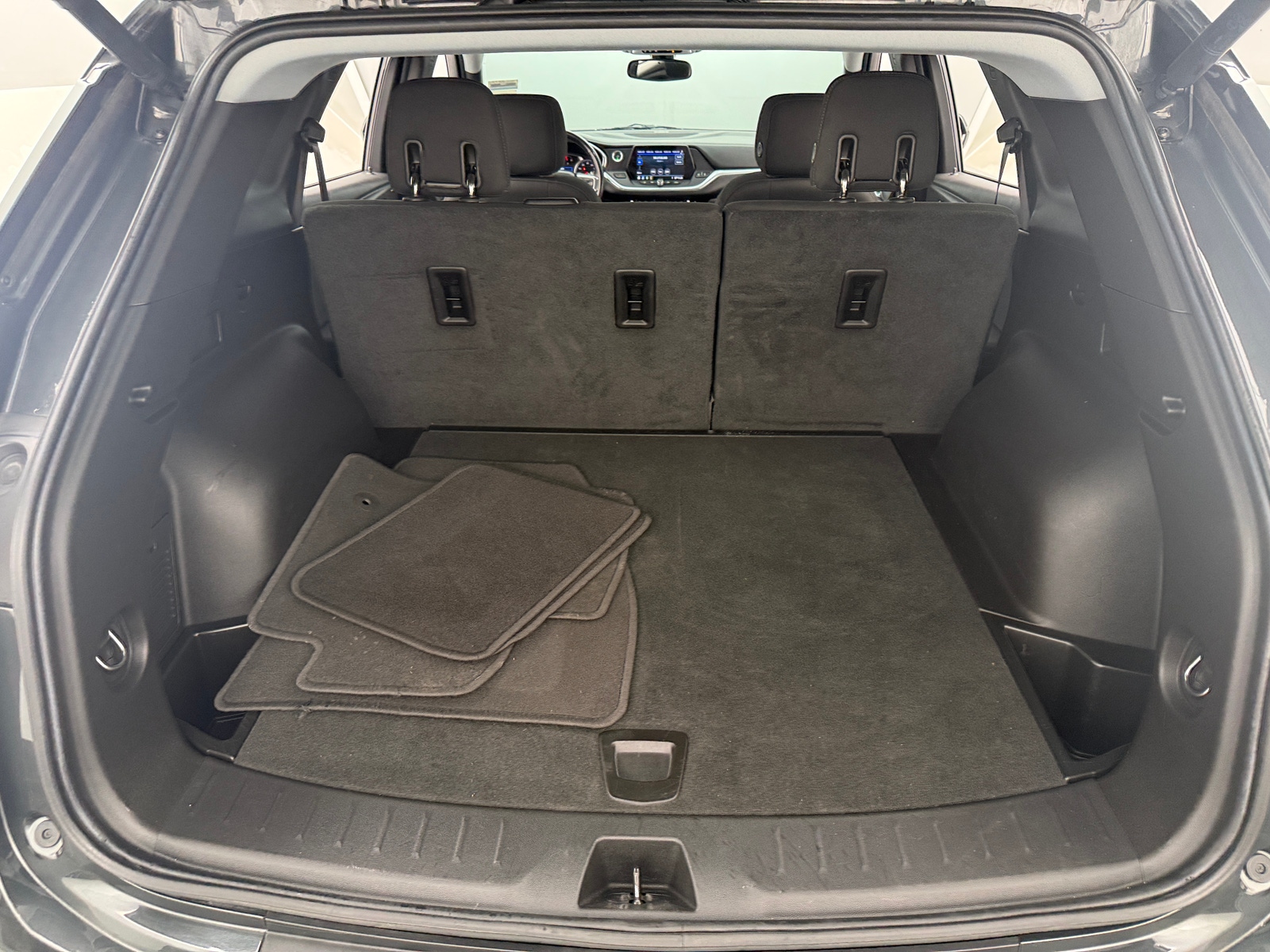 Thumbnail: 2019 Chevrolet Blazer - 7