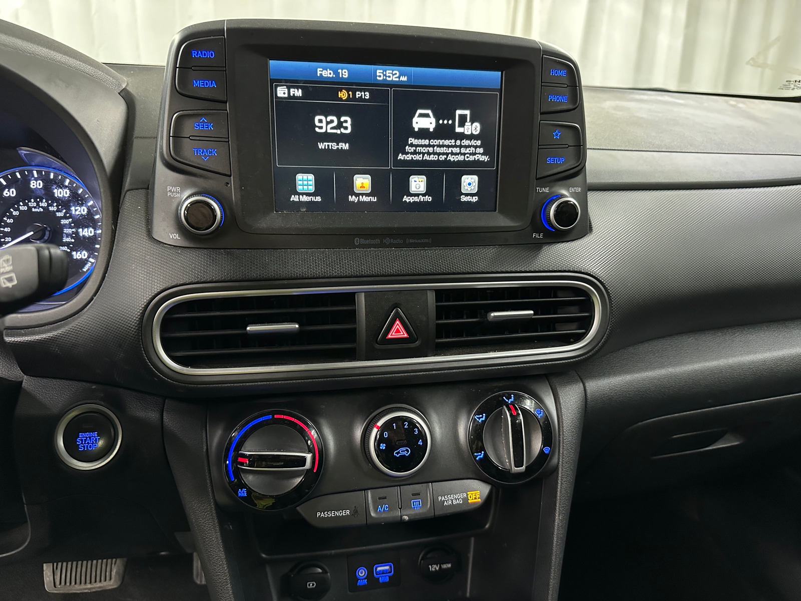 Thumbnail: 2020 Hyundai Kona - 4