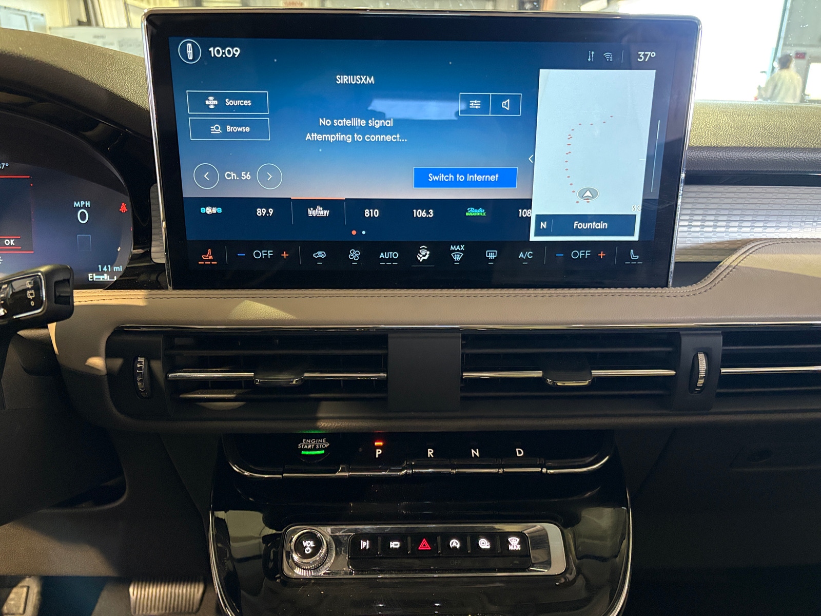 Thumbnail: 2024 Lincoln Corsair - 3