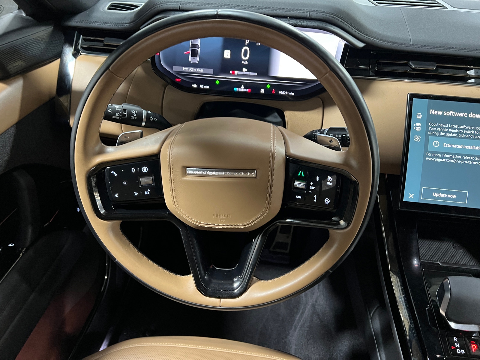 Thumbnail: 2024 Land Rover Range Rover Sport - 4