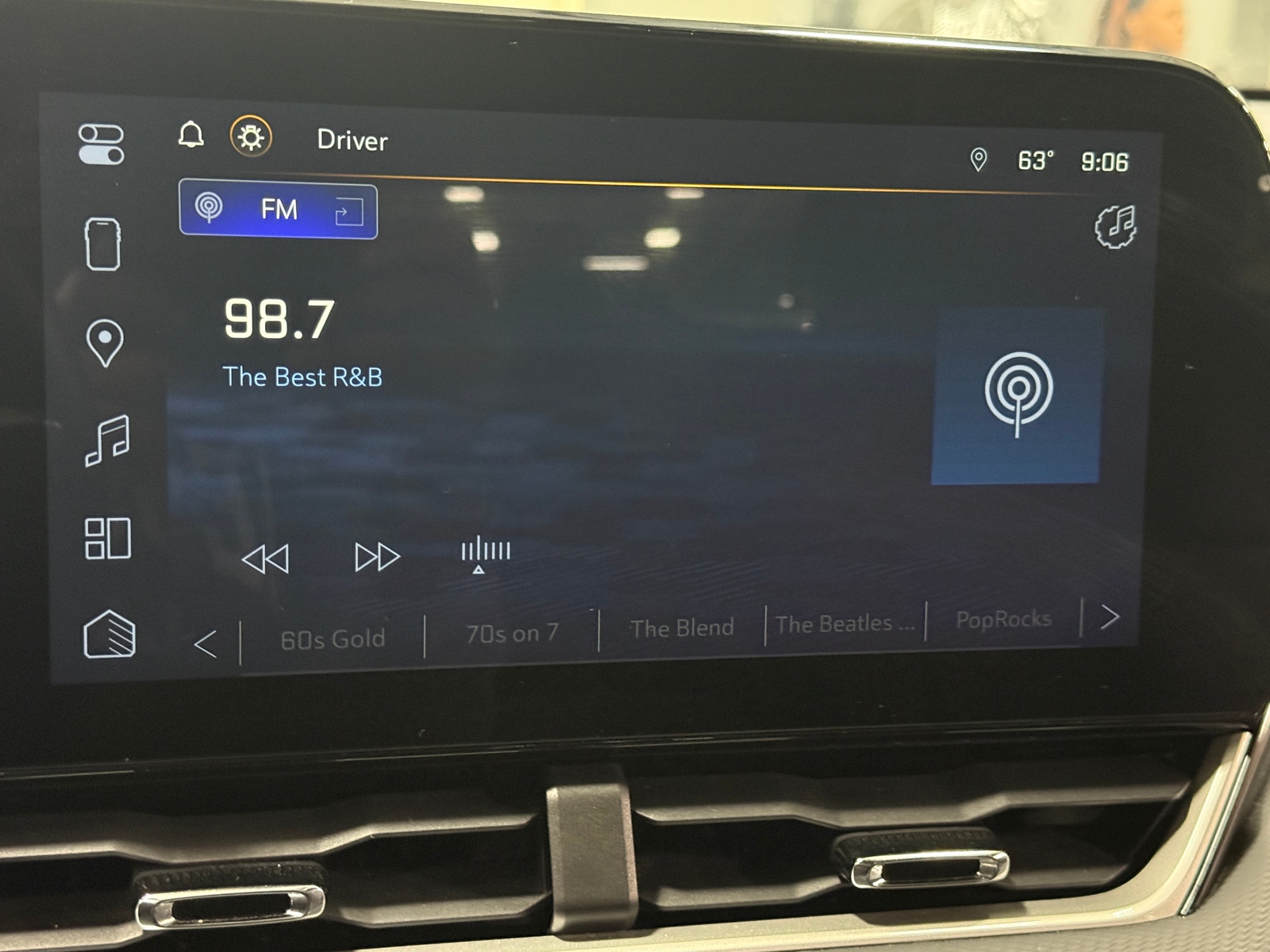 Thumbnail: 2025 Chevrolet Equinox - 4