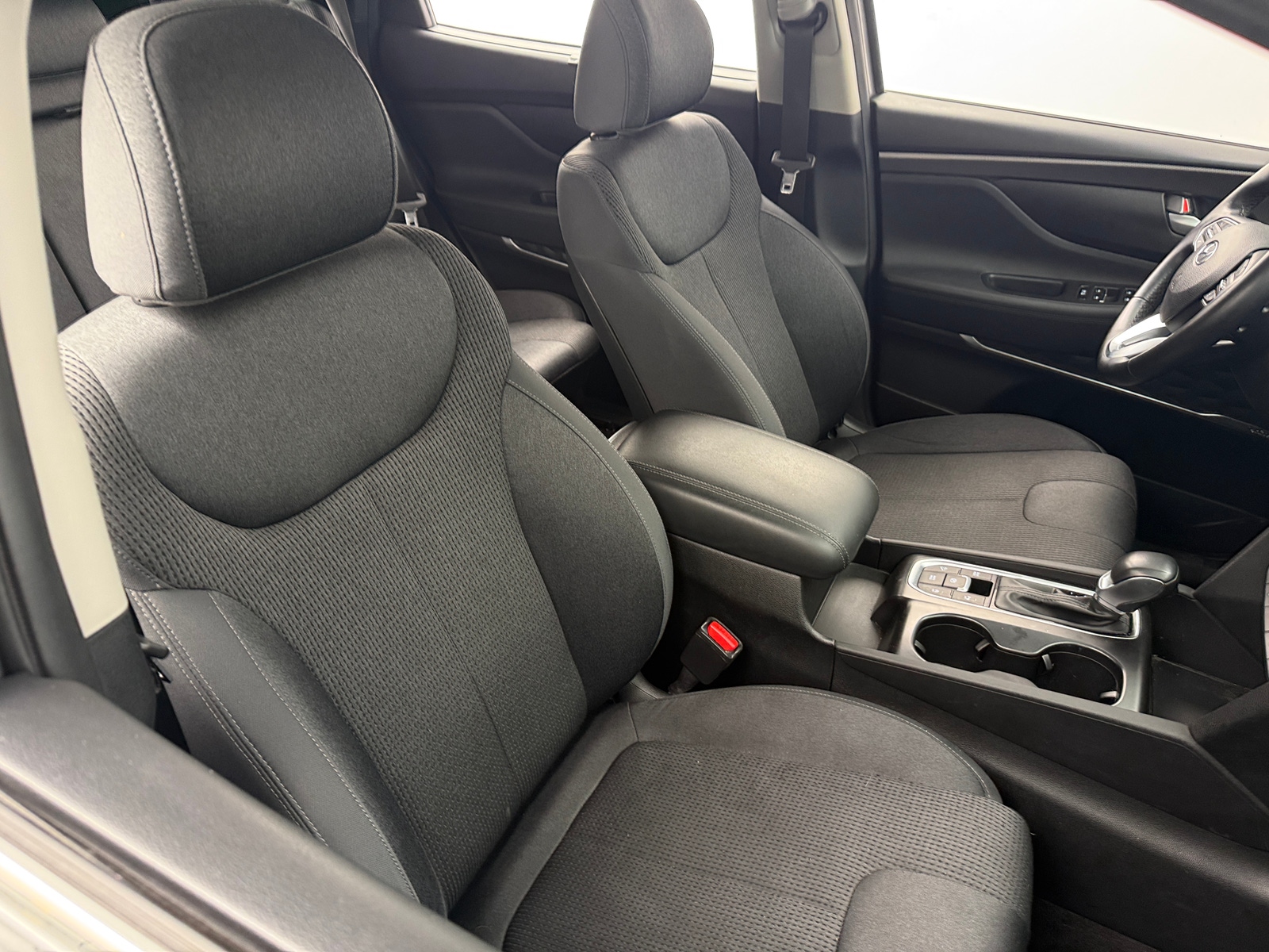 Thumbnail: 2019 Hyundai Santa Fe - 2