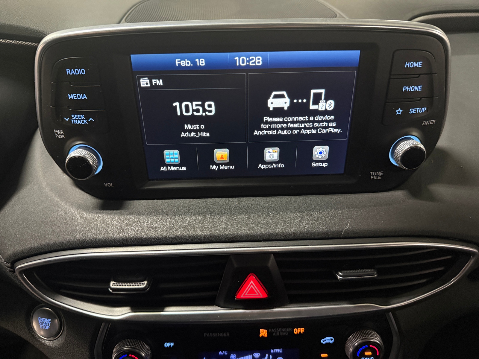 Thumbnail: 2019 Hyundai Santa Fe - 4