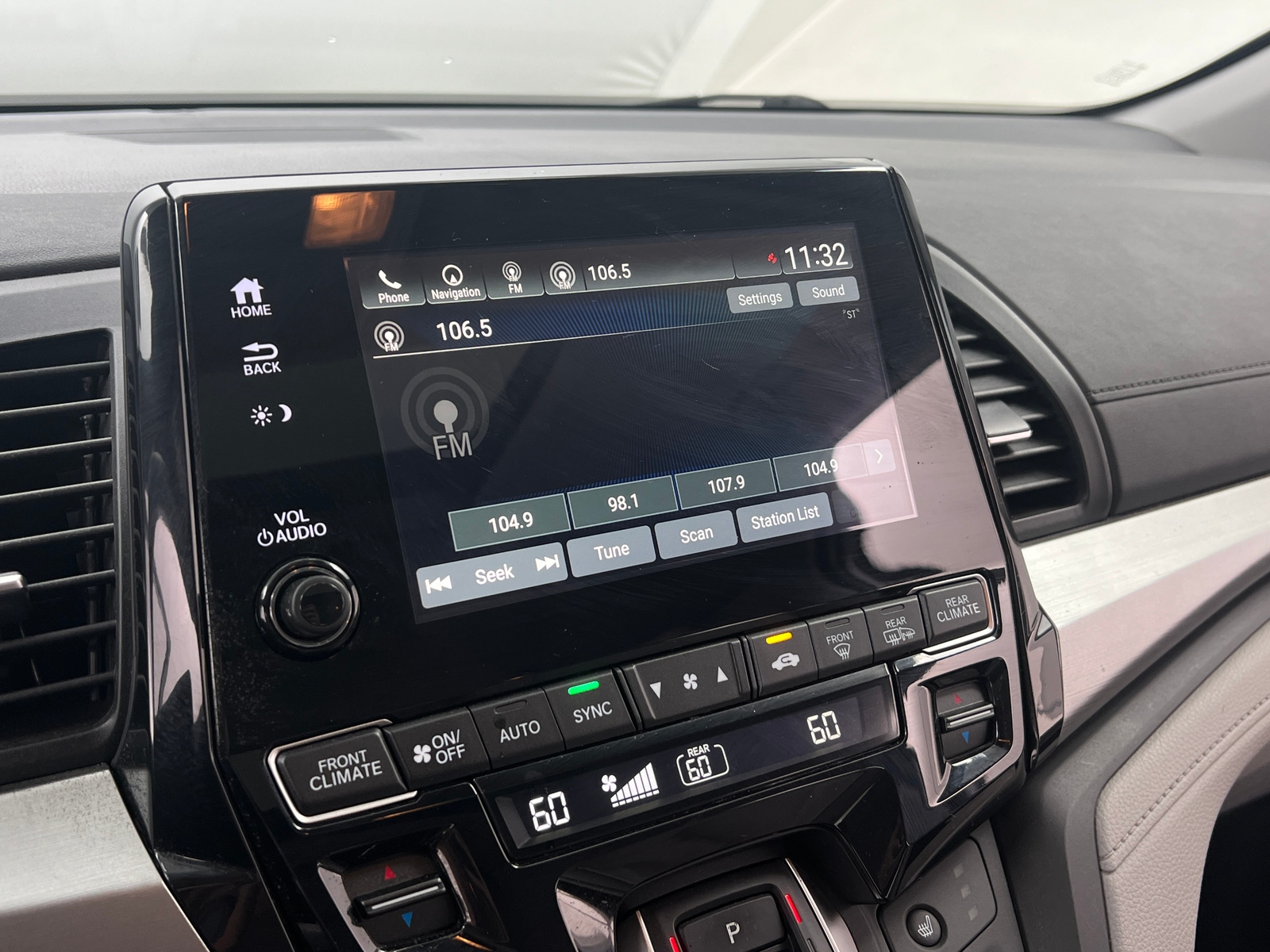 Thumbnail: 2018 Honda Odyssey - 3