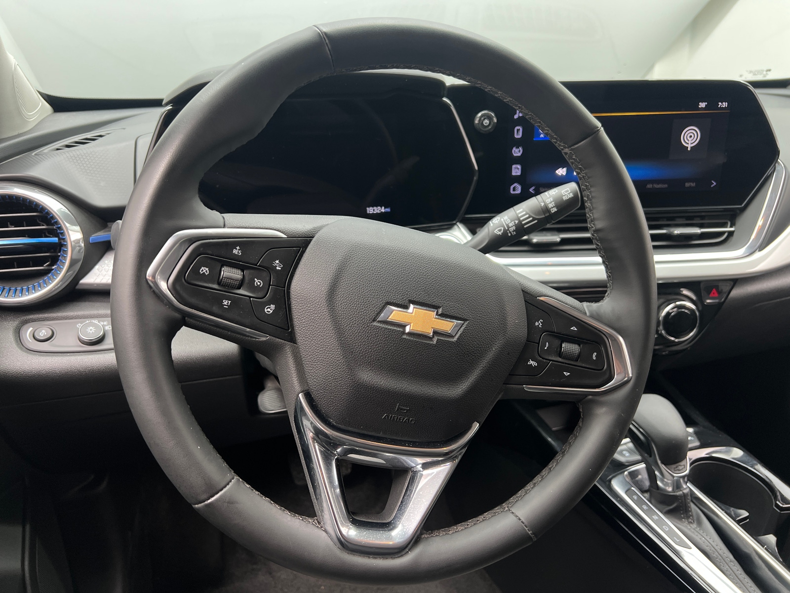 Thumbnail: 2025 Chevrolet Trax - 5