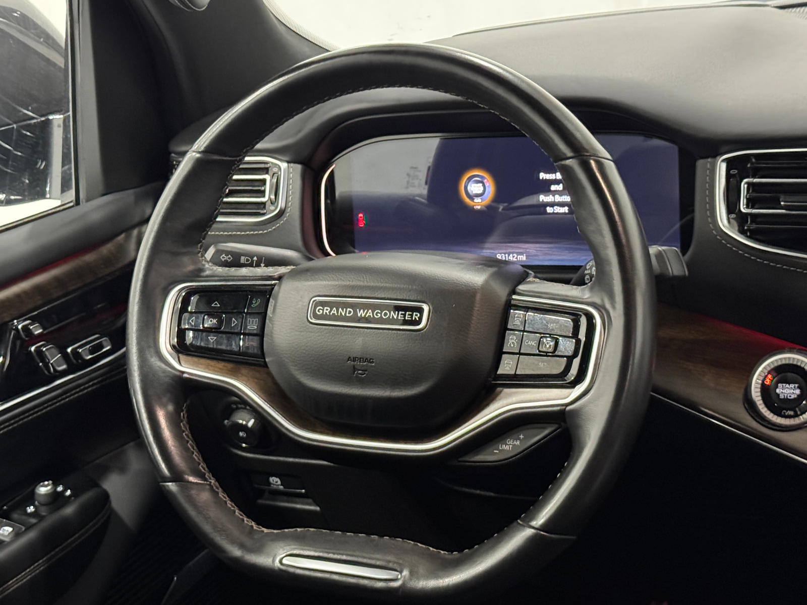 Thumbnail: 2022 Jeep Grand Wagoneer - 4